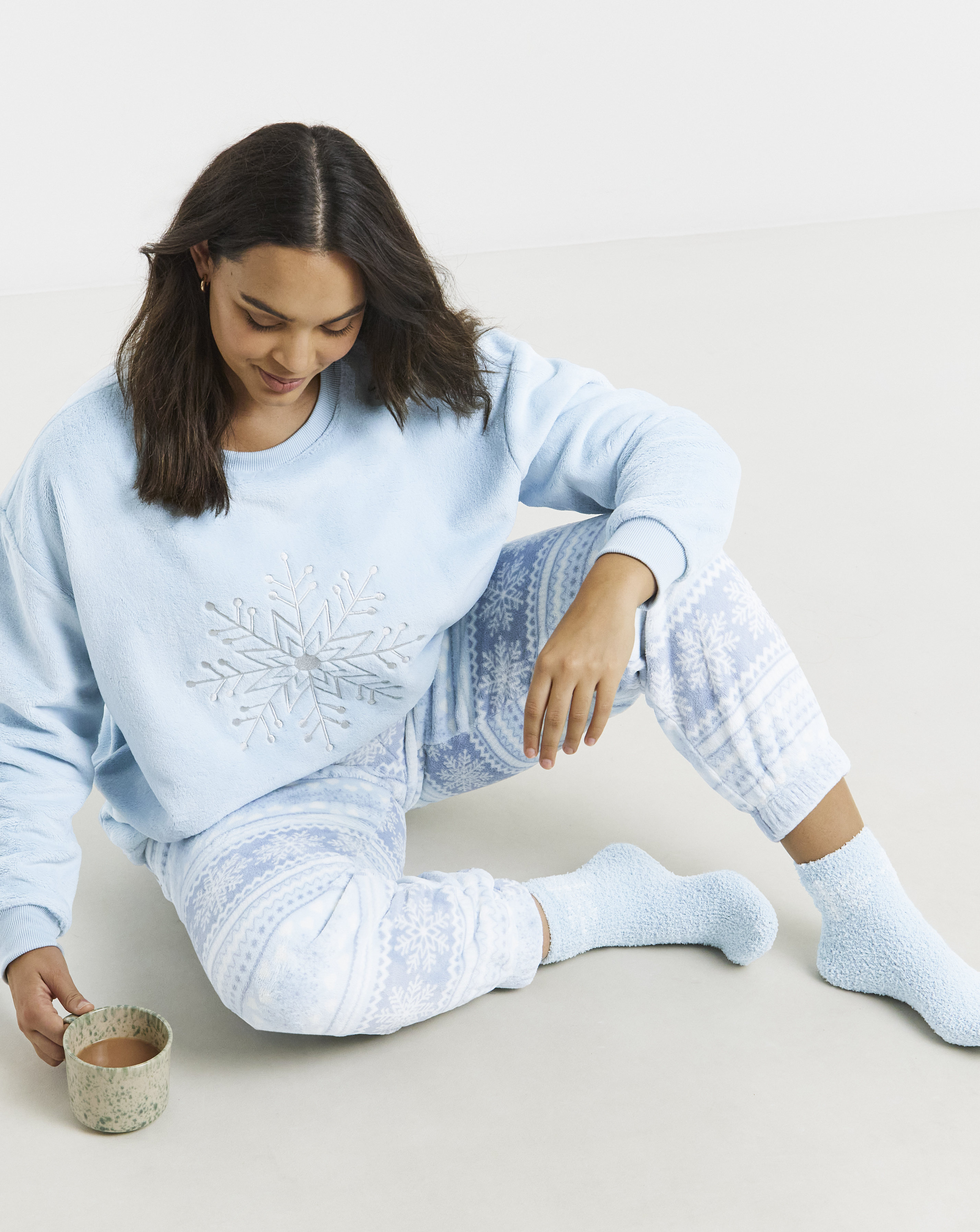 Pretty Secrets PJ Set & Fluffy Socks