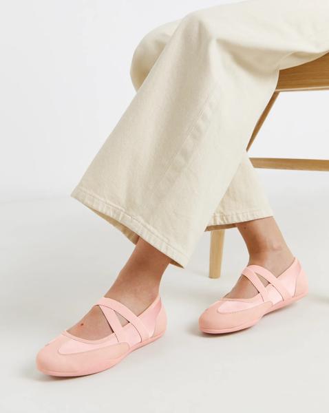 Ballet Trainer Wide