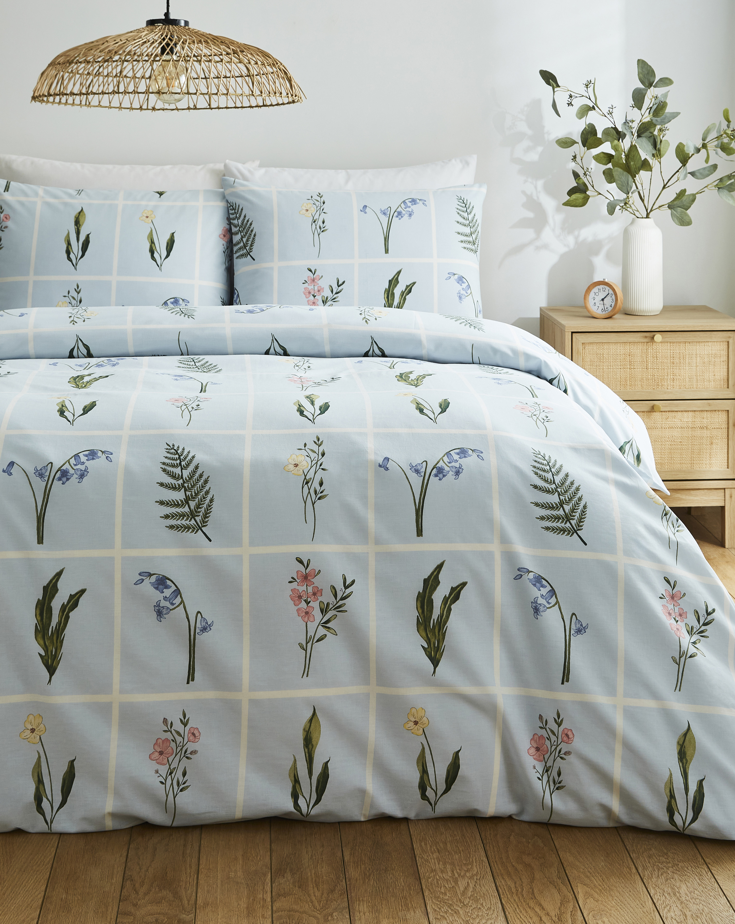 Esther Botanical Duvet Set