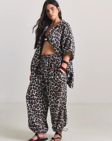 Oversized Leopard Beach Coord