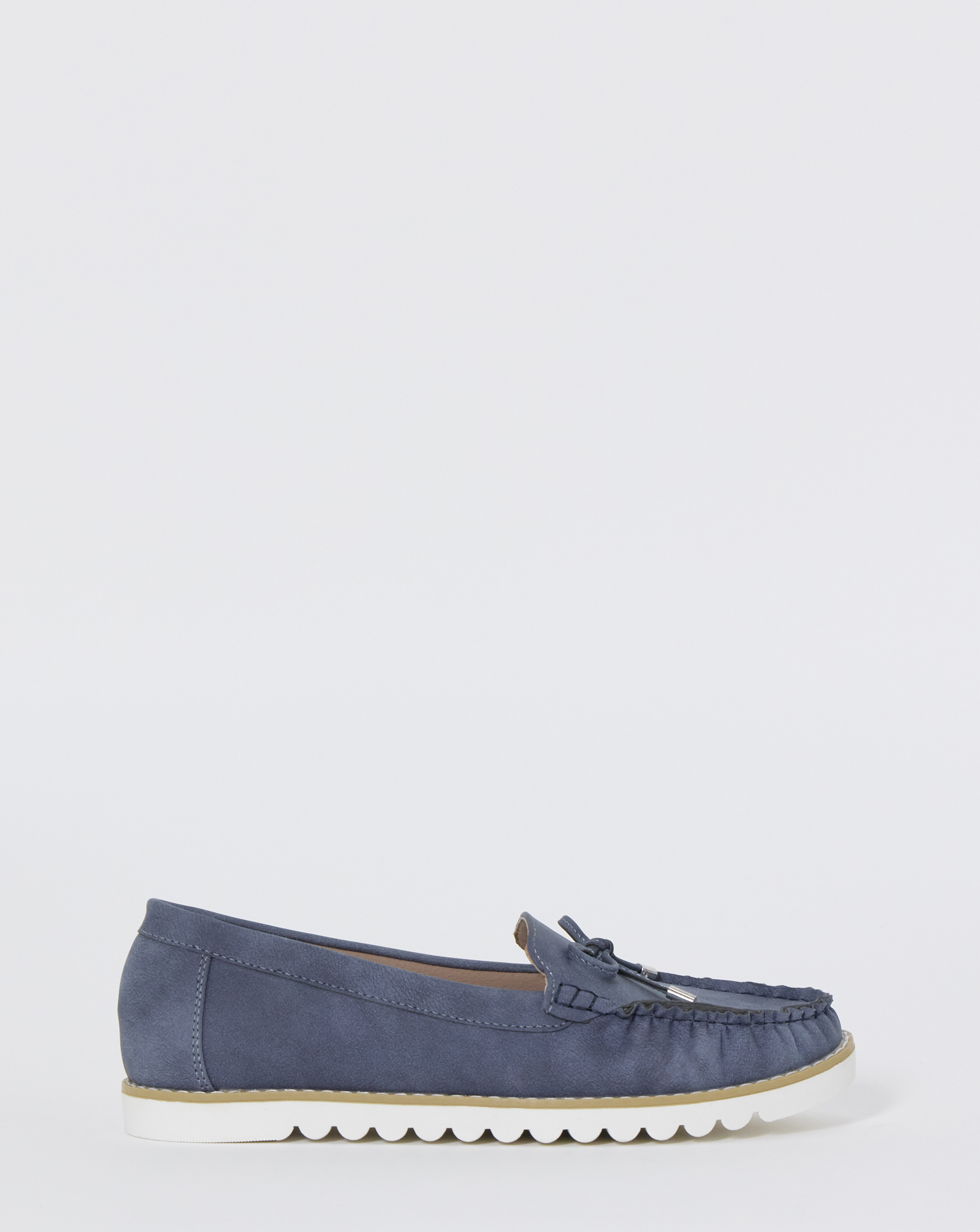 Cushion Walk Bow Moccasin Flats E Fit