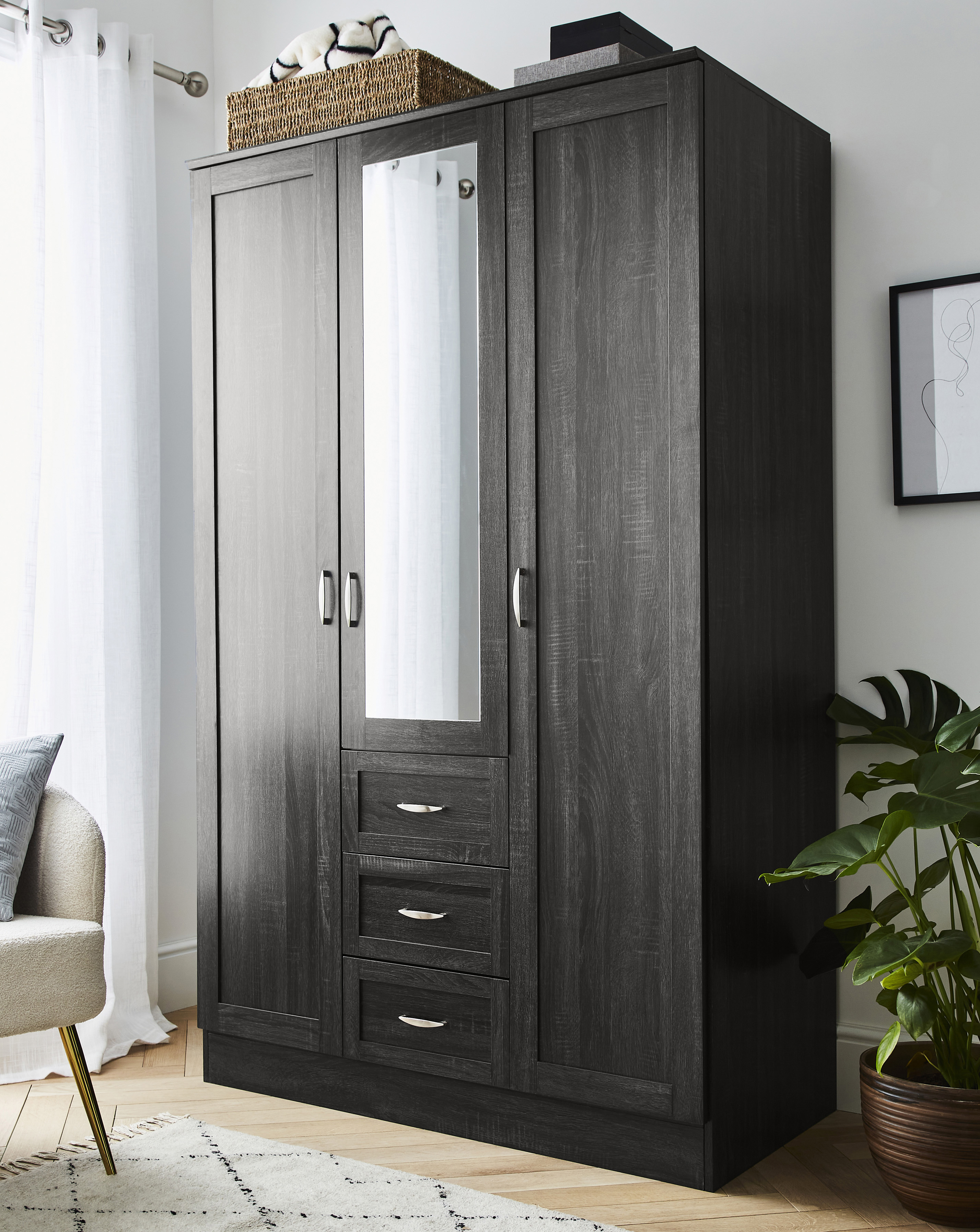 Kingston 3 Door Wardrobe