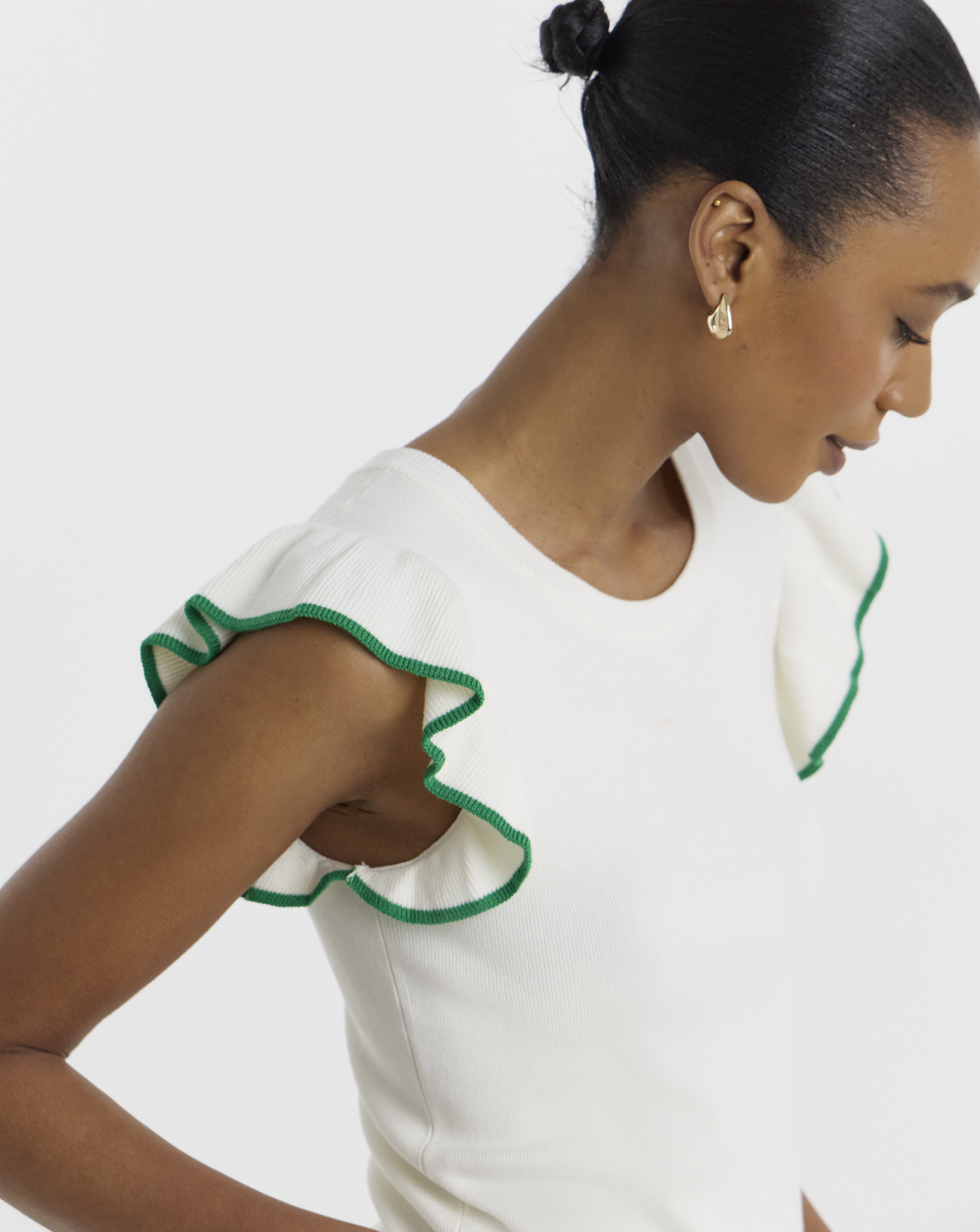 JDY Adele O-Neck Frill Top Knit