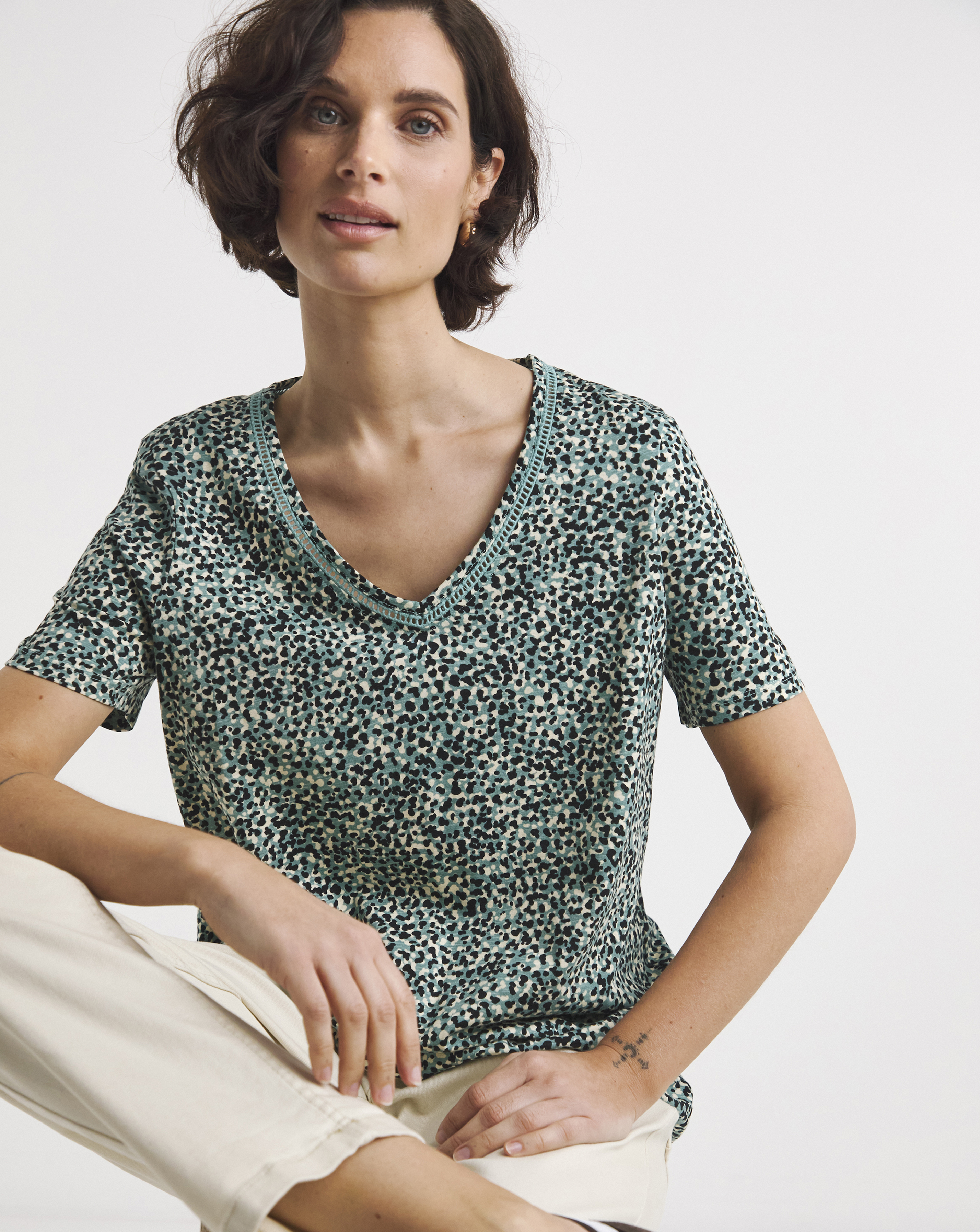 Bubble Hem Short Sleeve Top