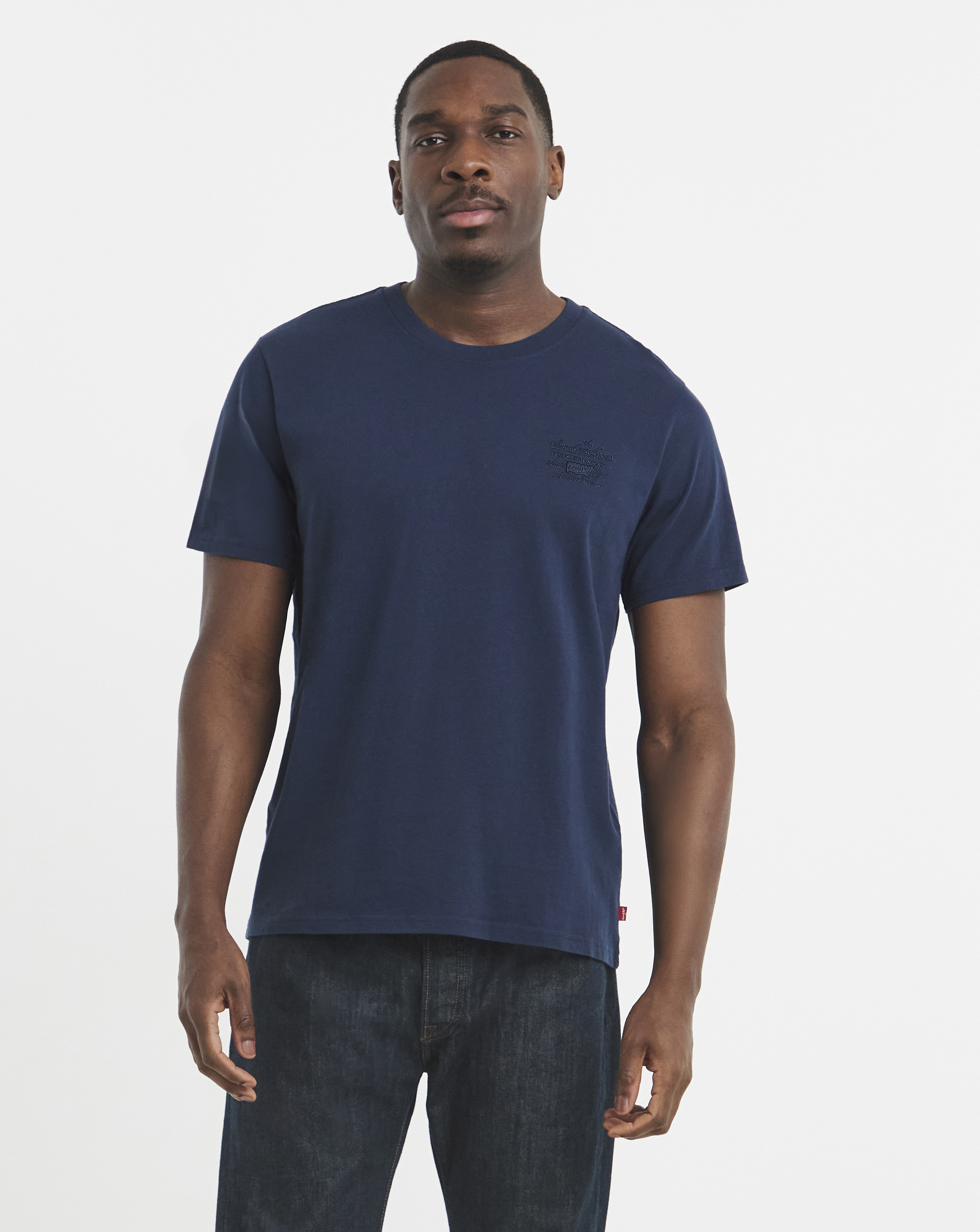 Levi's Navy Chest Graphic T-Shirt - Small