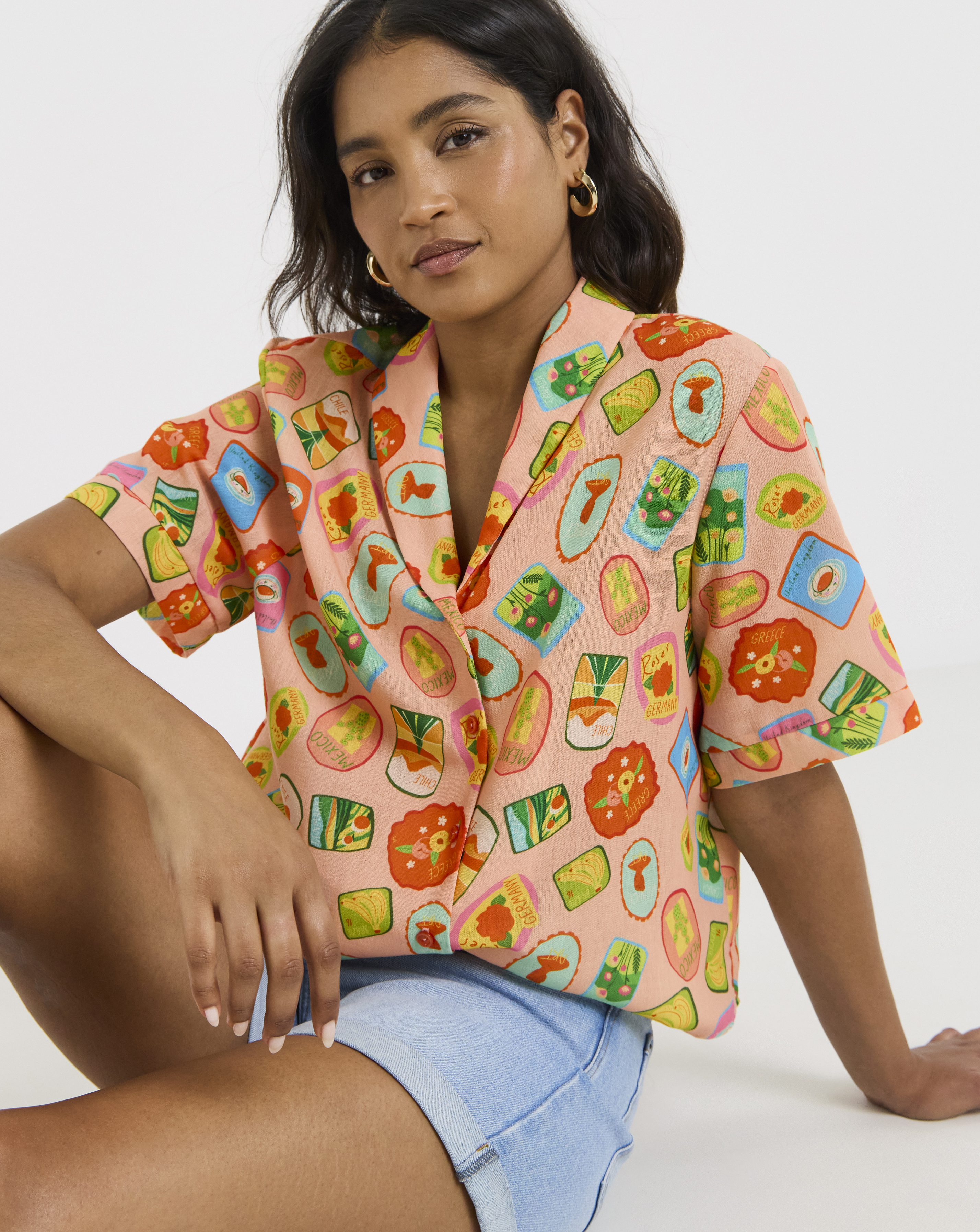 Twisted Wunder Linen Postcard Shirt