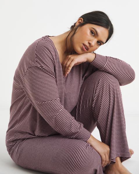 Pretty Secrets Soft Knit Lounge Set