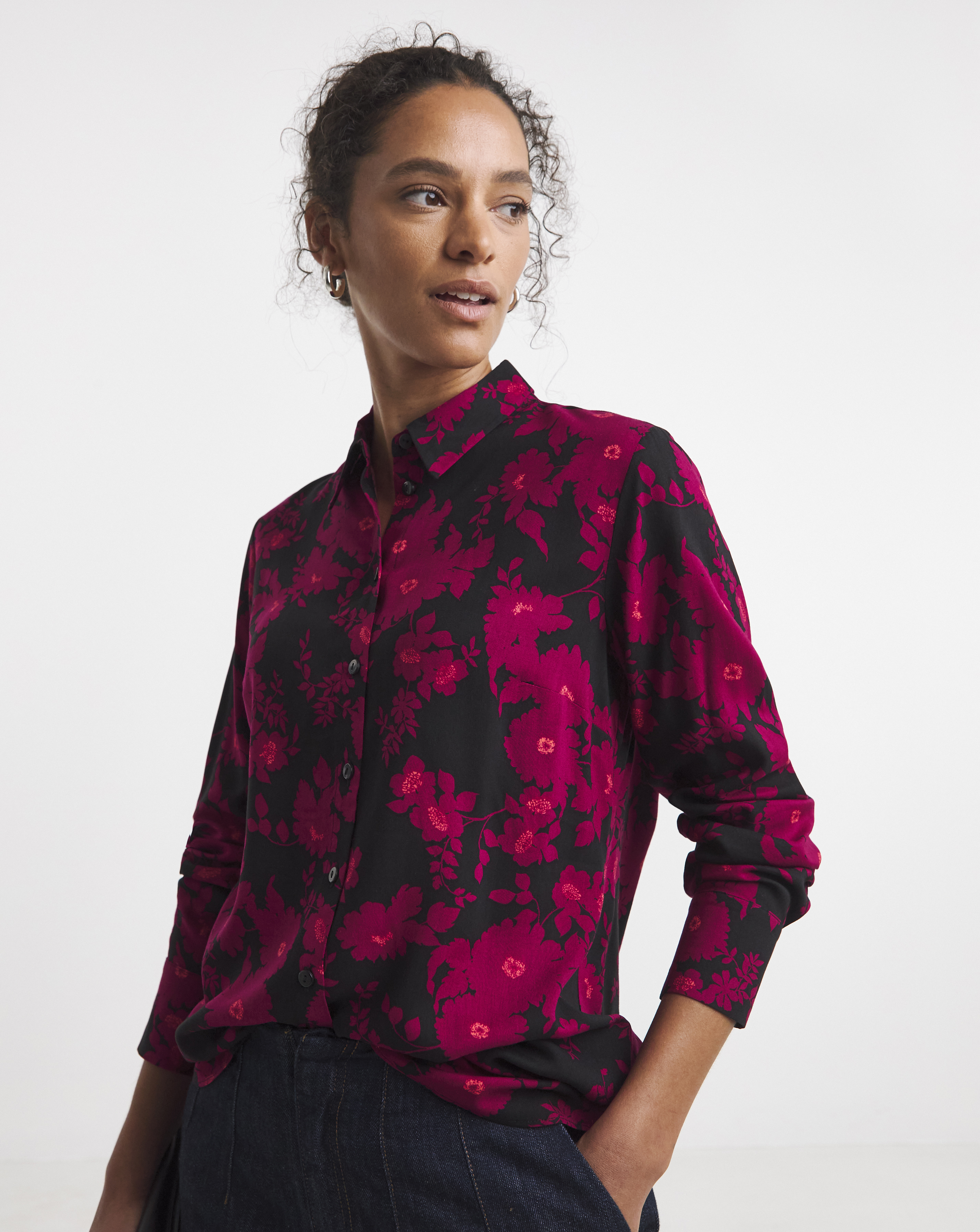 Dipped Back Long Sleeve Shirt