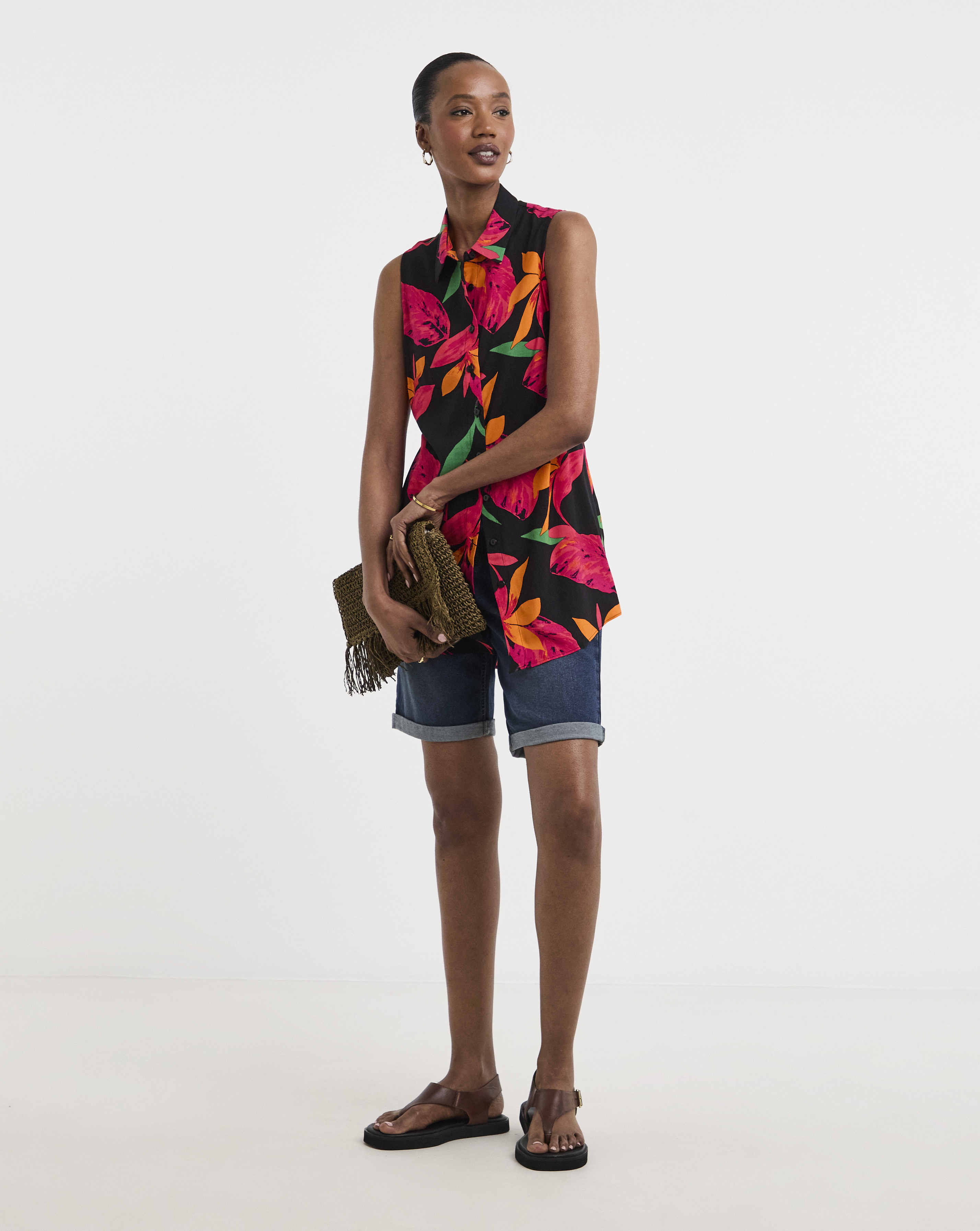 Dipped Back Sleeveless Shirt