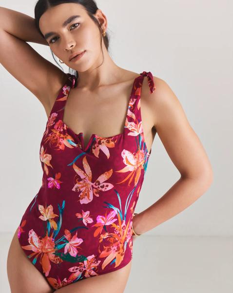 Adjustable Tie Strap V Detail Swimsuit