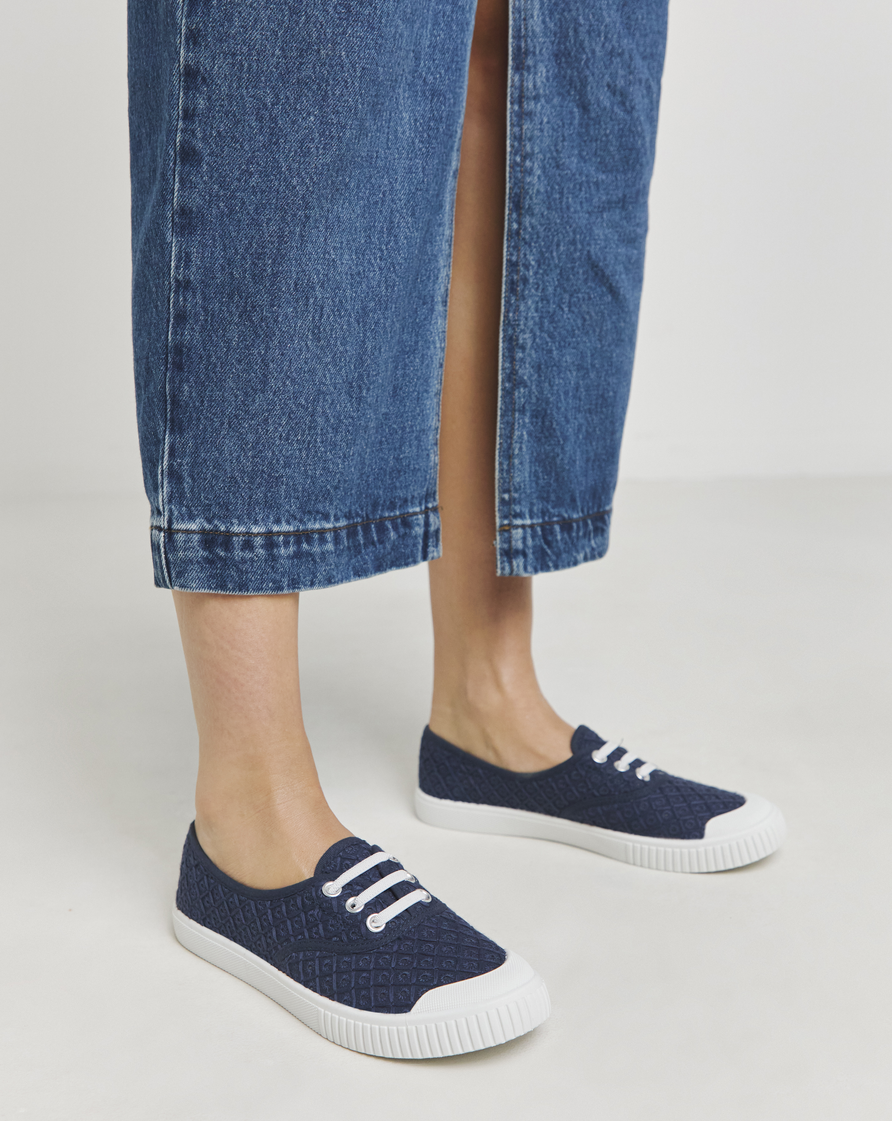 Lace Up Plimsole Wide Fit