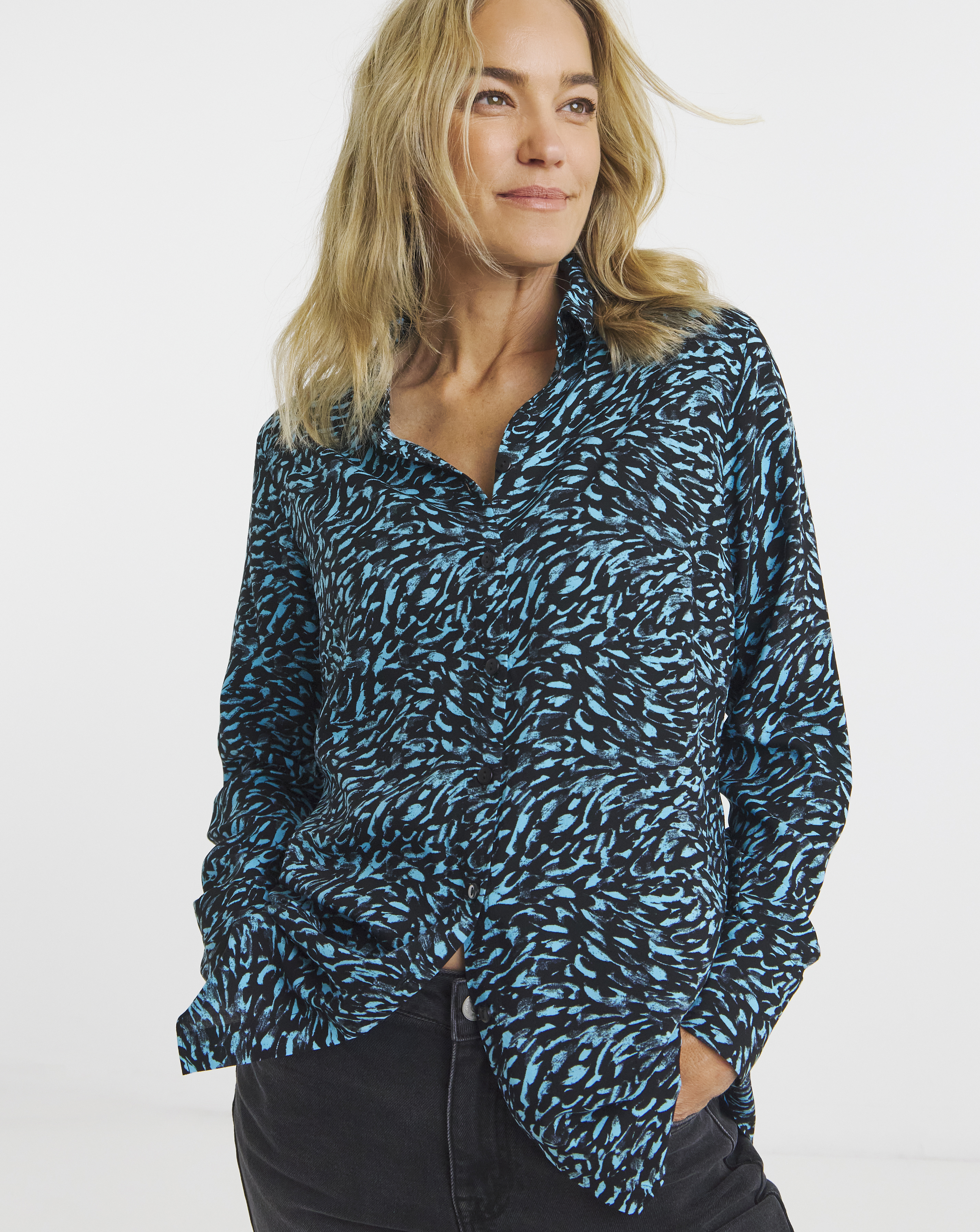 Dipped Back Viscose Shirt