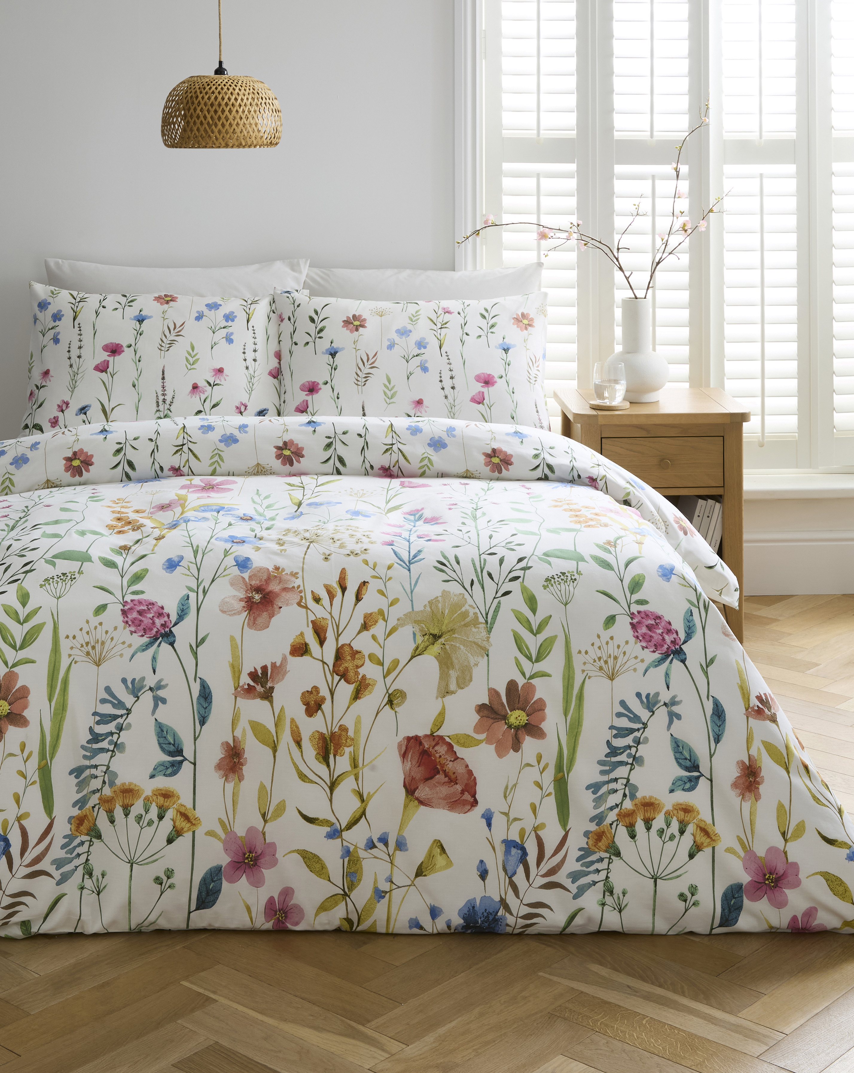 Julipa Balmoral Floral Duvet Set