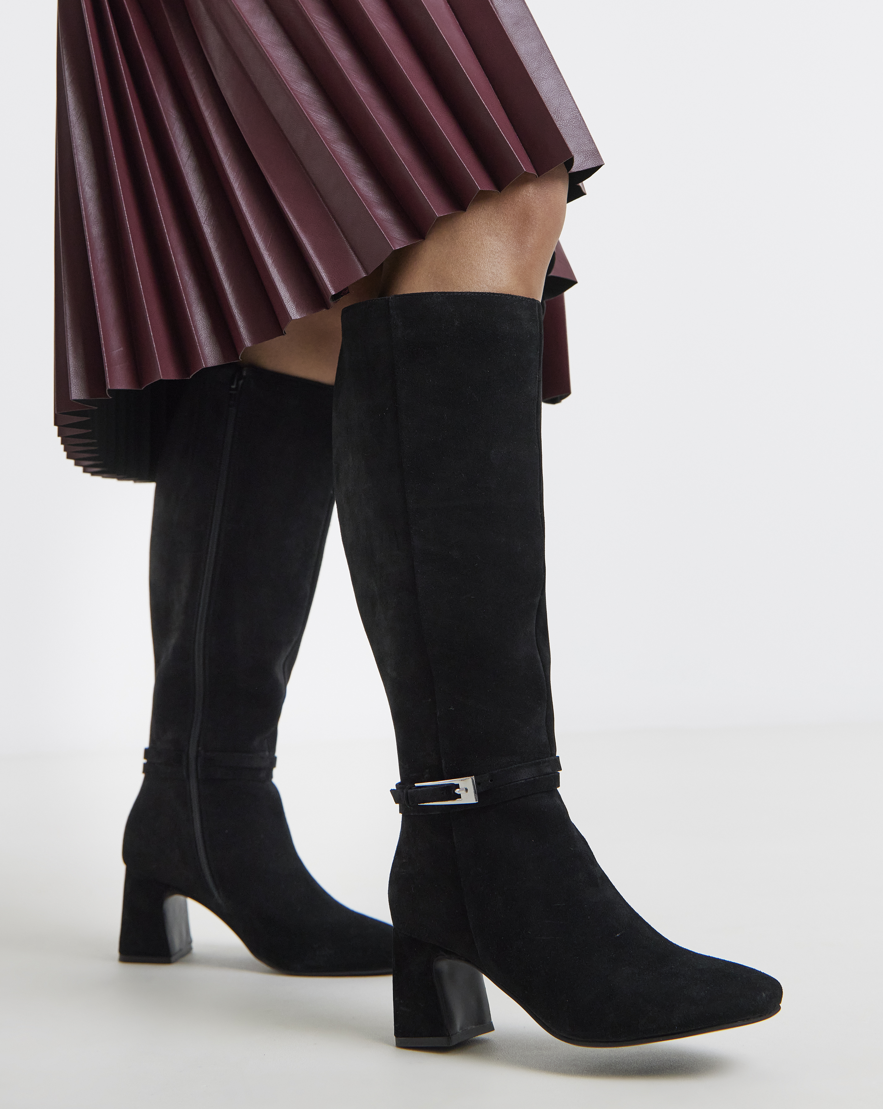 Heeled Leather Knee High Boot Wide SC