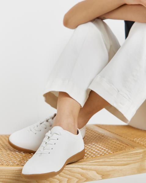 Tumbled Lace Up Trainer E Fit