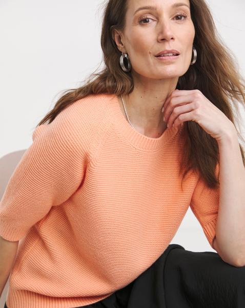 CREW NECK RAGLAN SLEEVE JUMPER