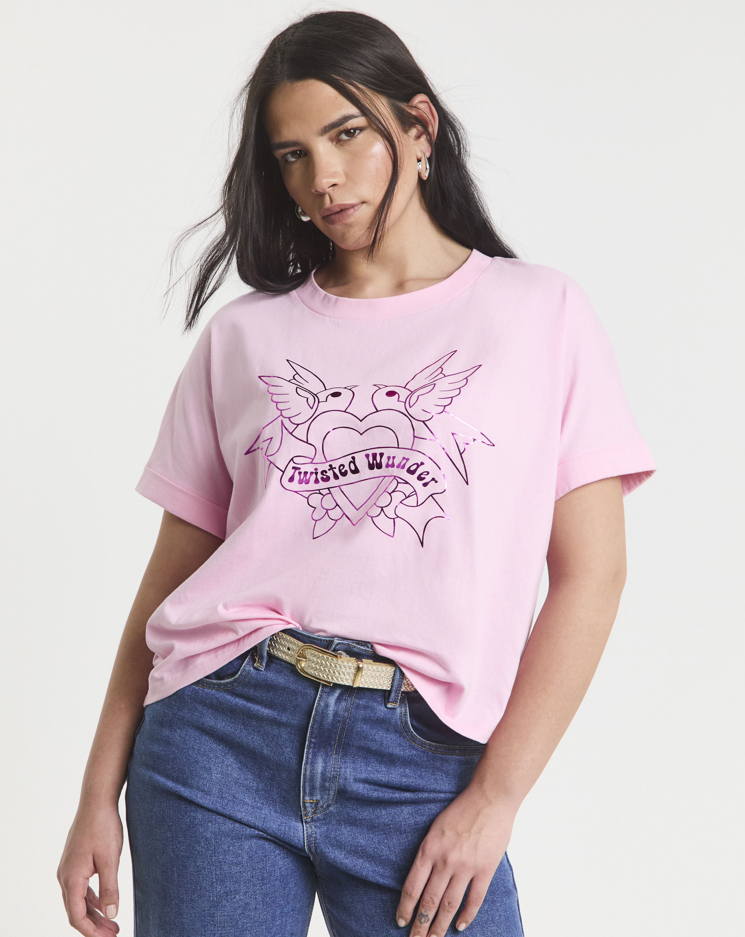 Twisted Wunder Graphic T-Shirt