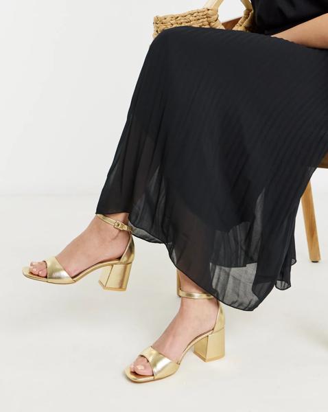 Barely There Sandals Extra Wide Fit