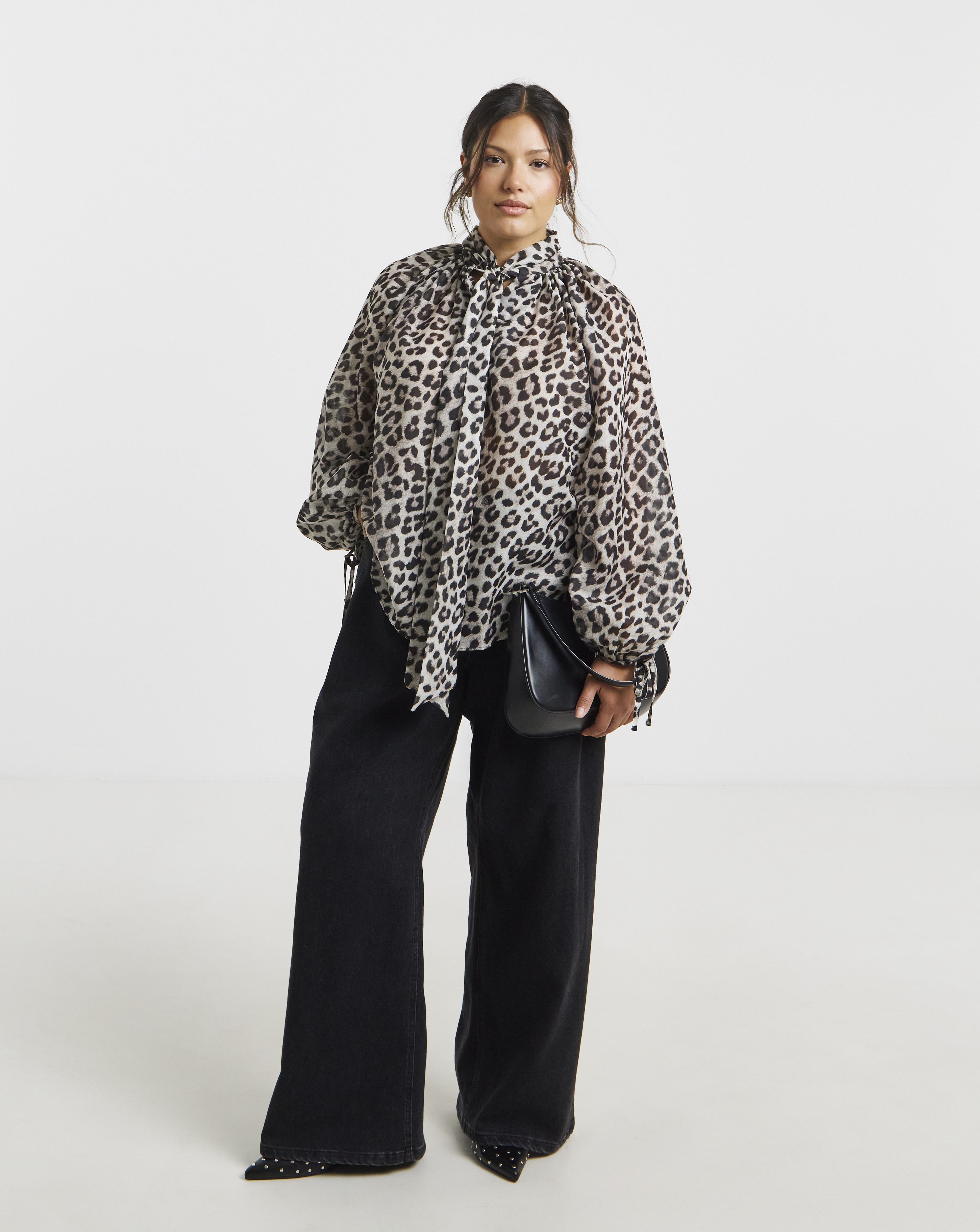 Leopard Blouse With Pussybow Neck