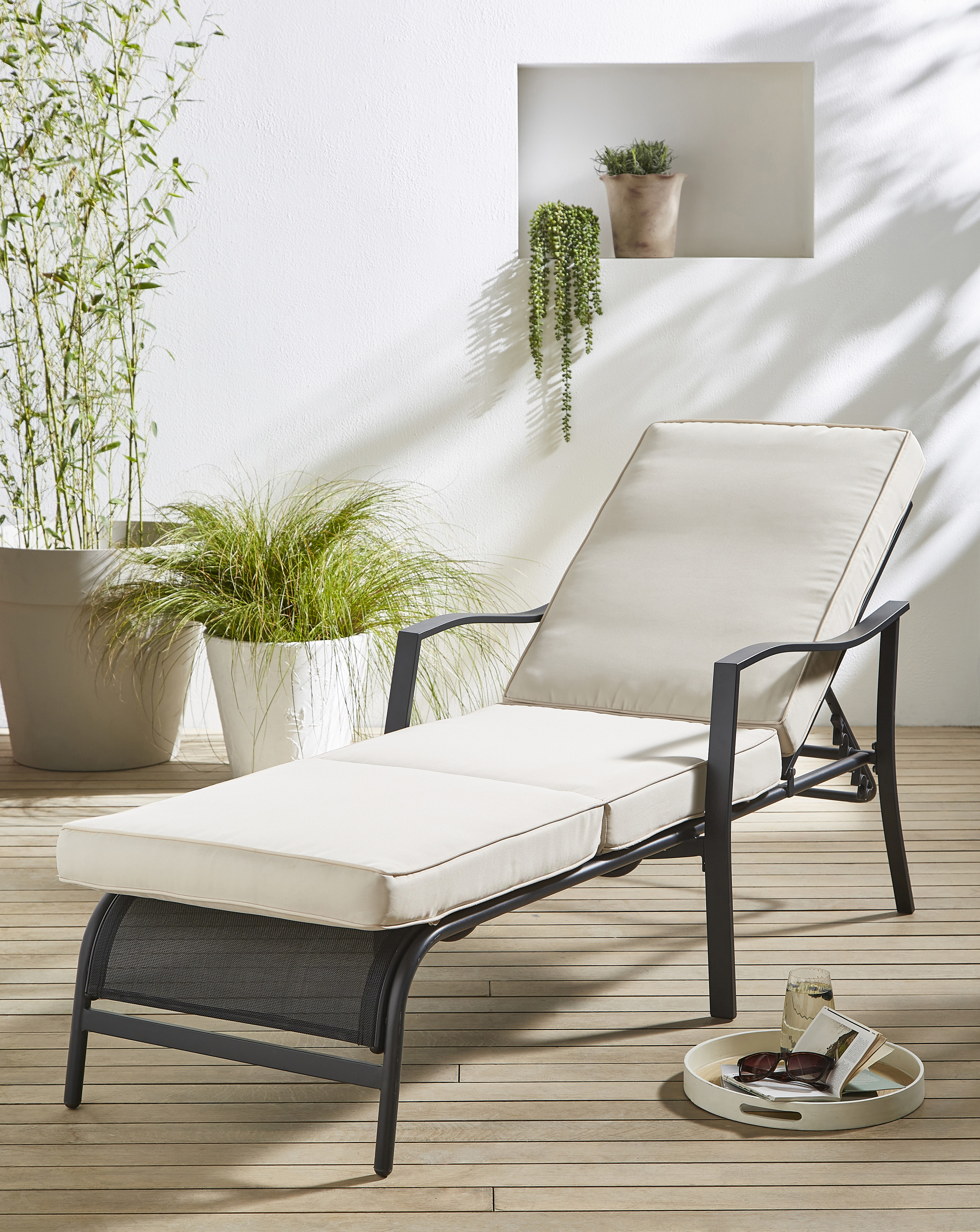 Como Sun Lounger