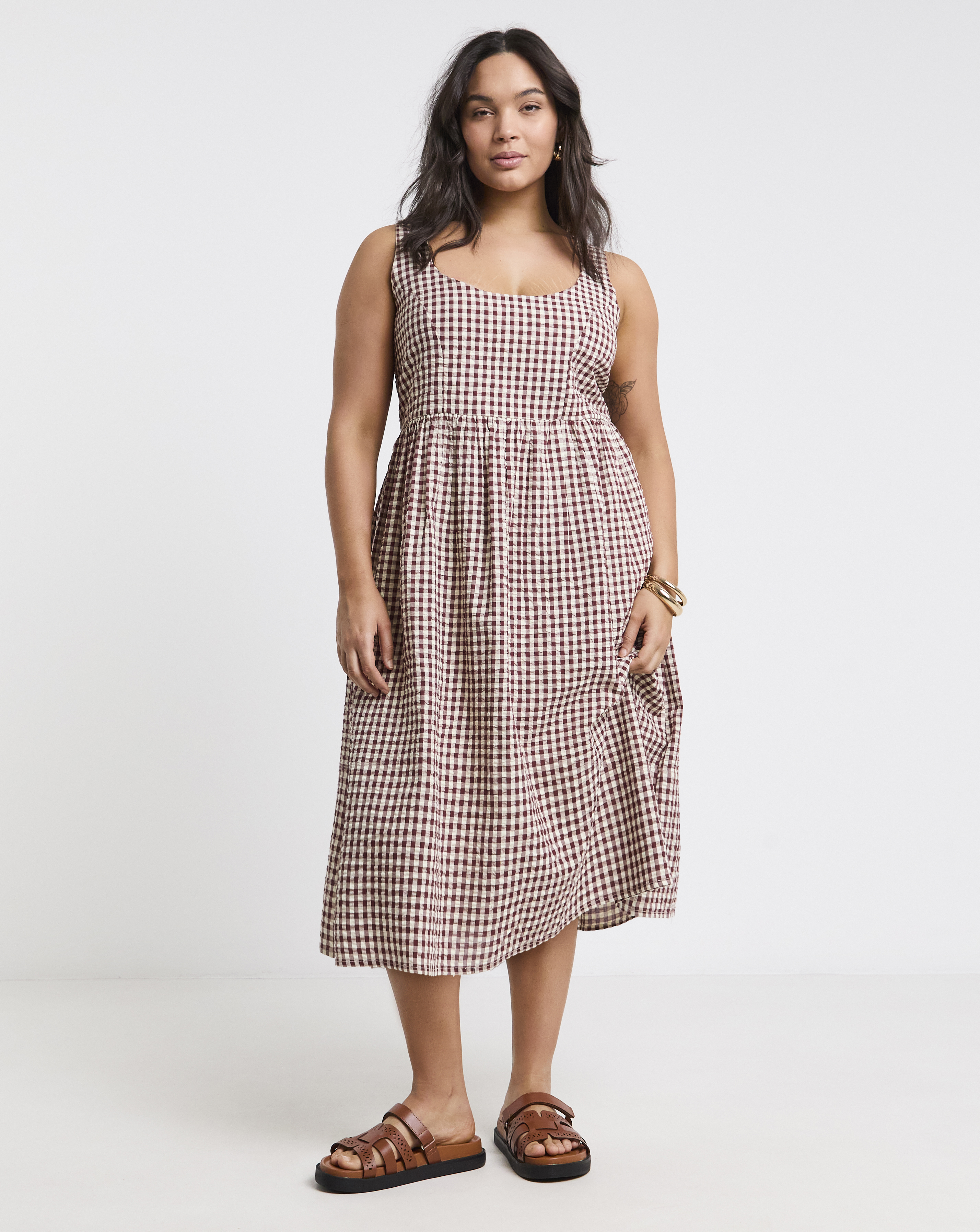 Simply Be - Women's Brown/Ecru Gingham Apron Dress - Size 20 - Chocolate/multi-coloured - 100% Cotton