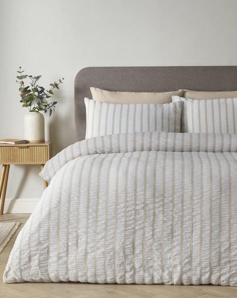 Catherine Lansfield Seersucker Duvet Set