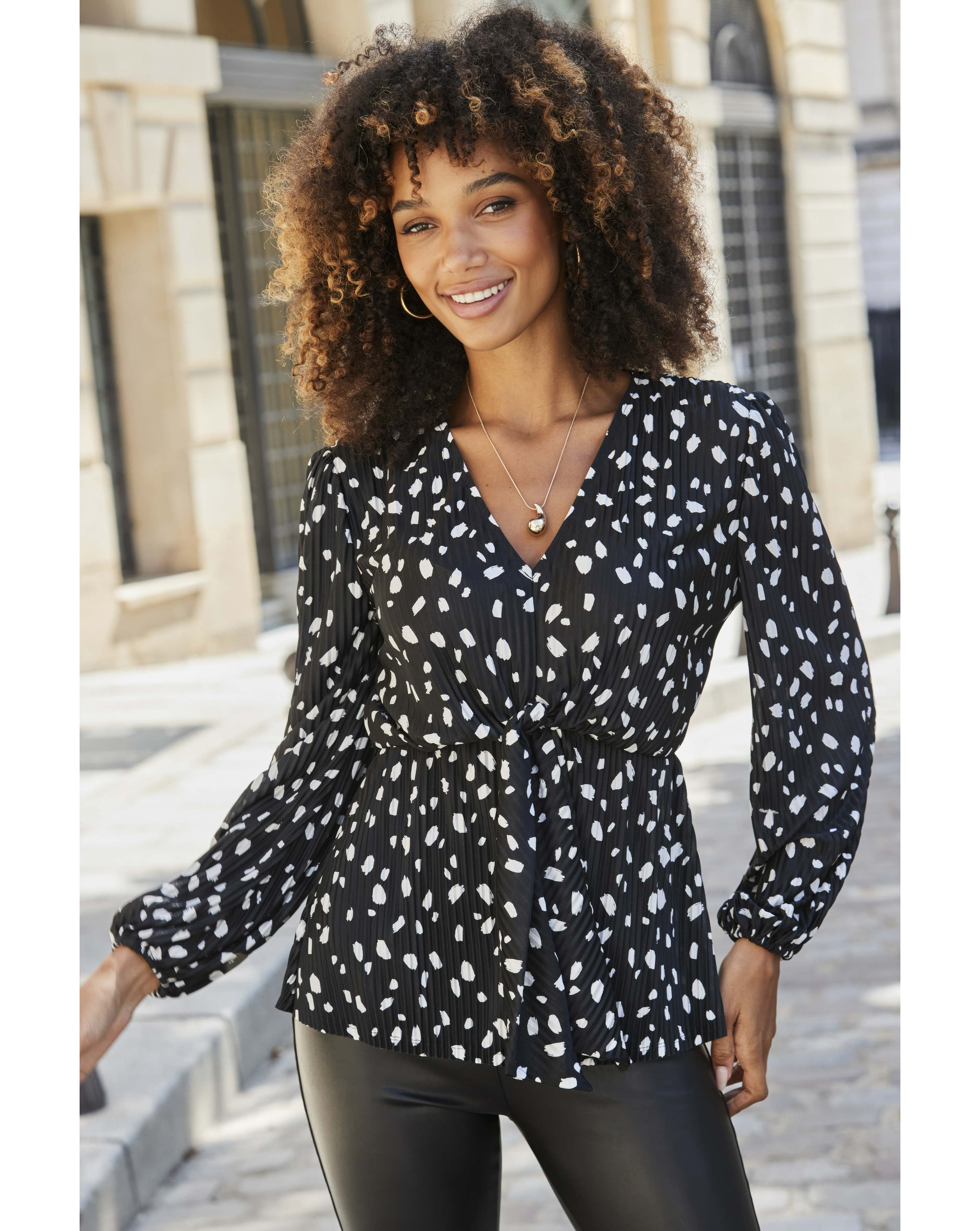 Sosandar Geo Spot Plisse Tie Front Top