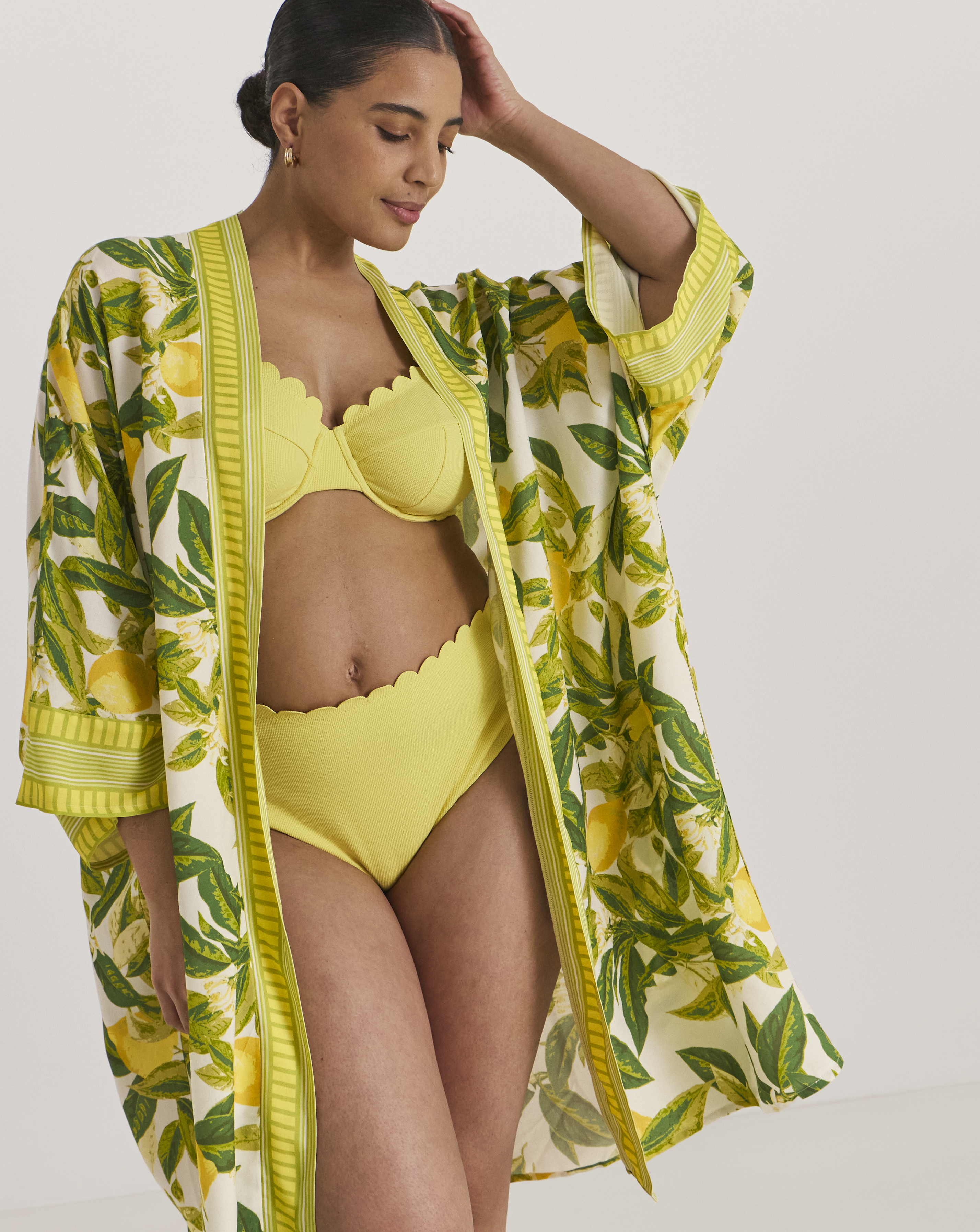 Border Print Open Maxi Kaftan
