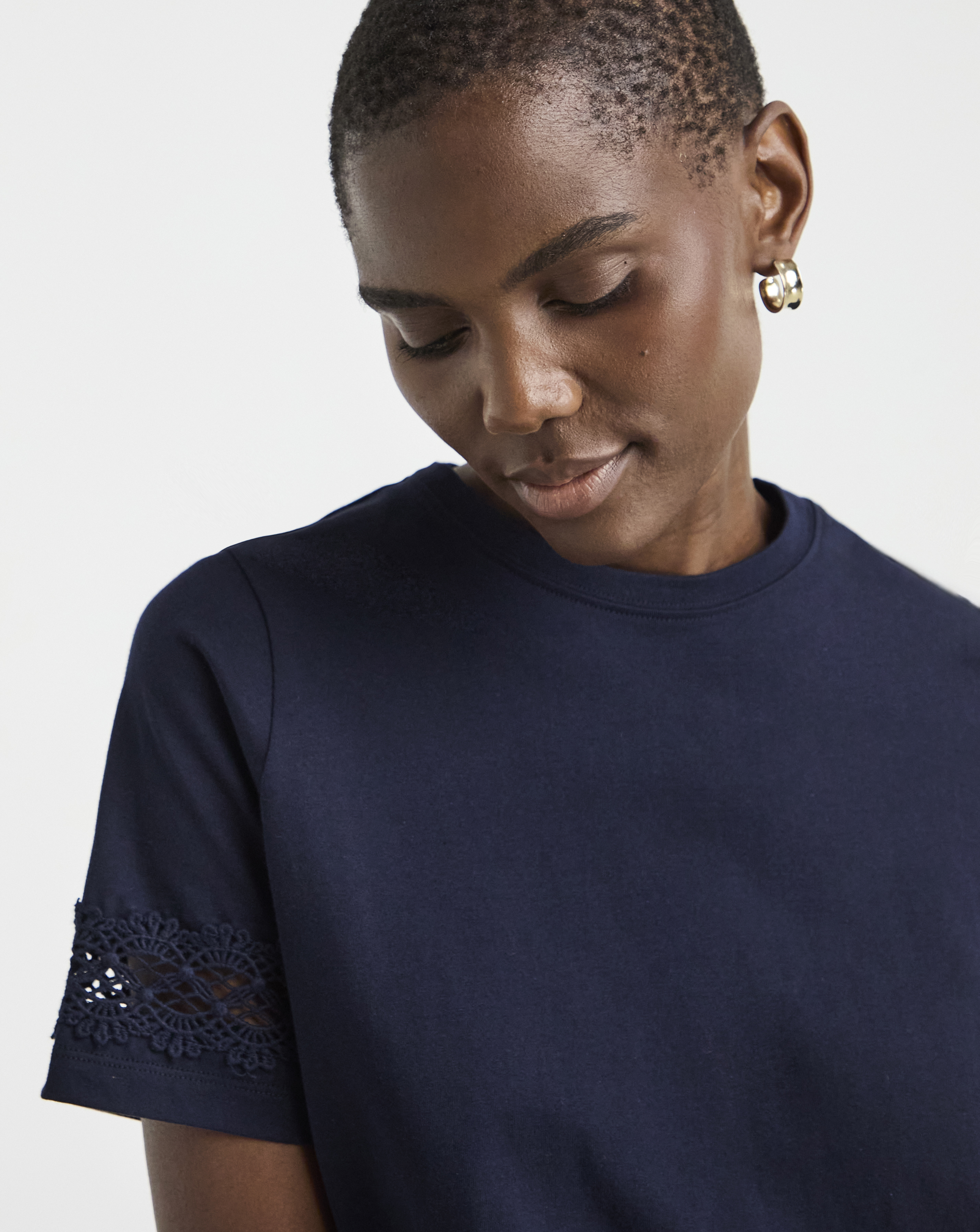 Crew Neck Lace Insert T-shirt