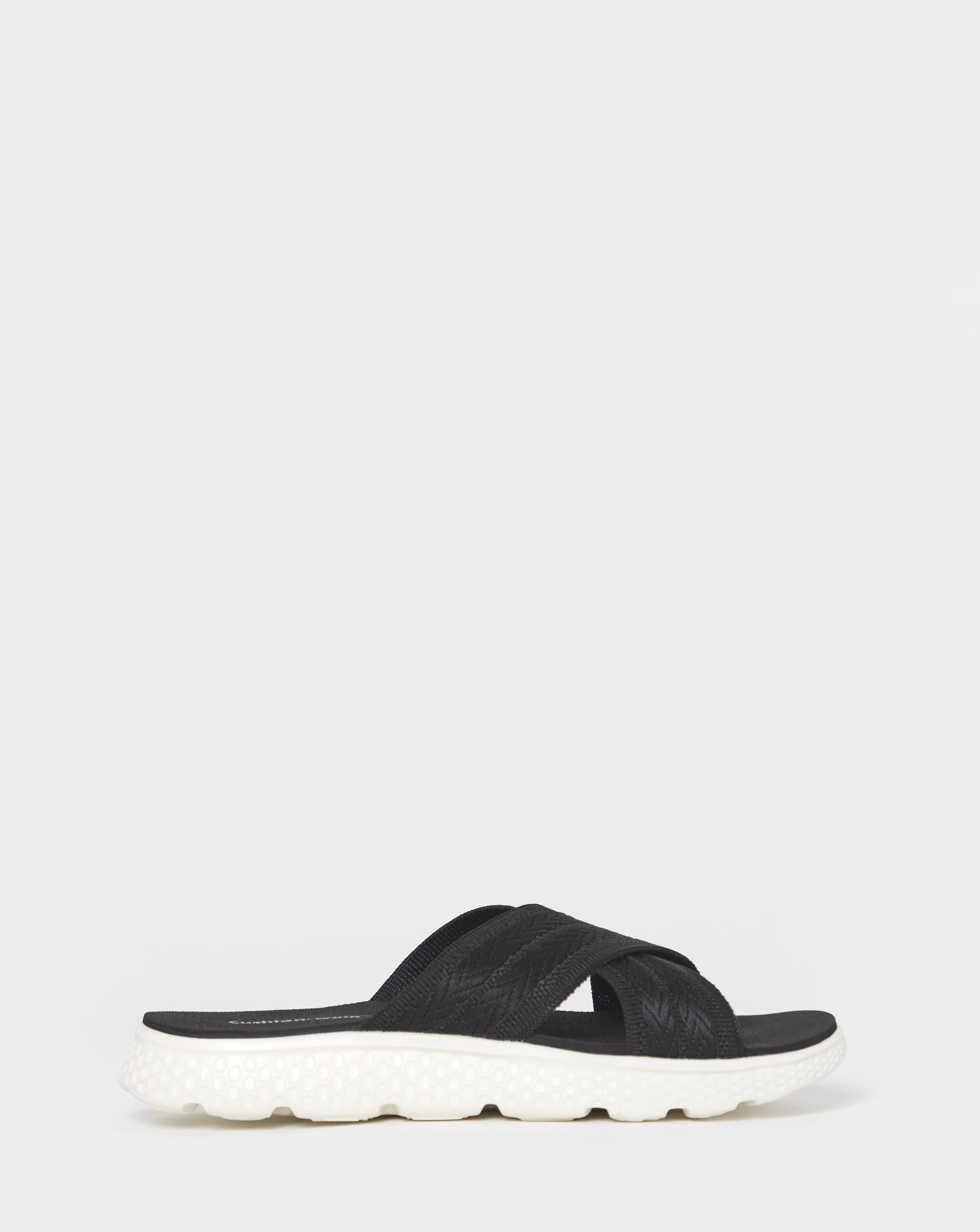 Cushion Walk Crossover Mules E Fit