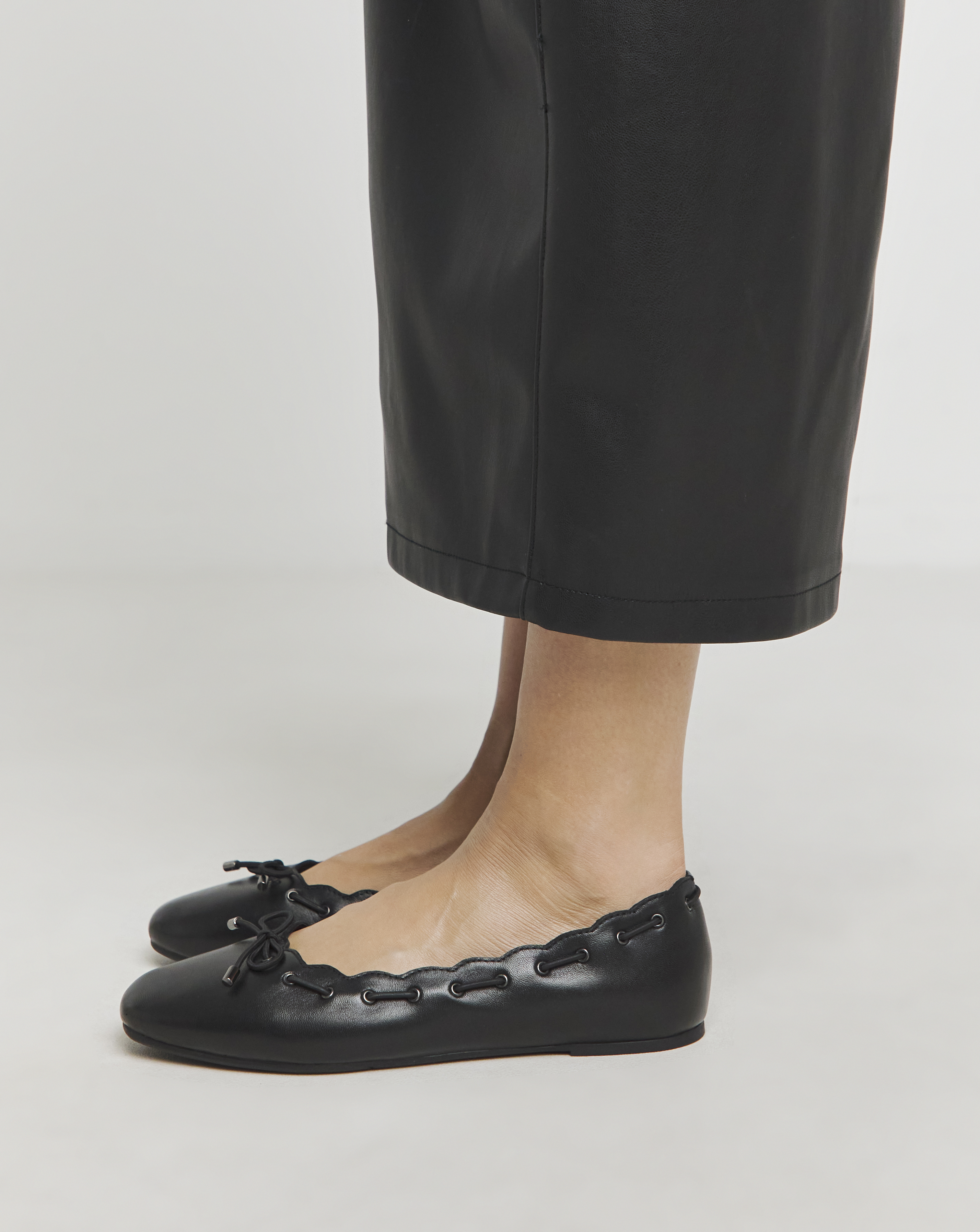 Scalloped Edge Ballerina Ex Wide Fit