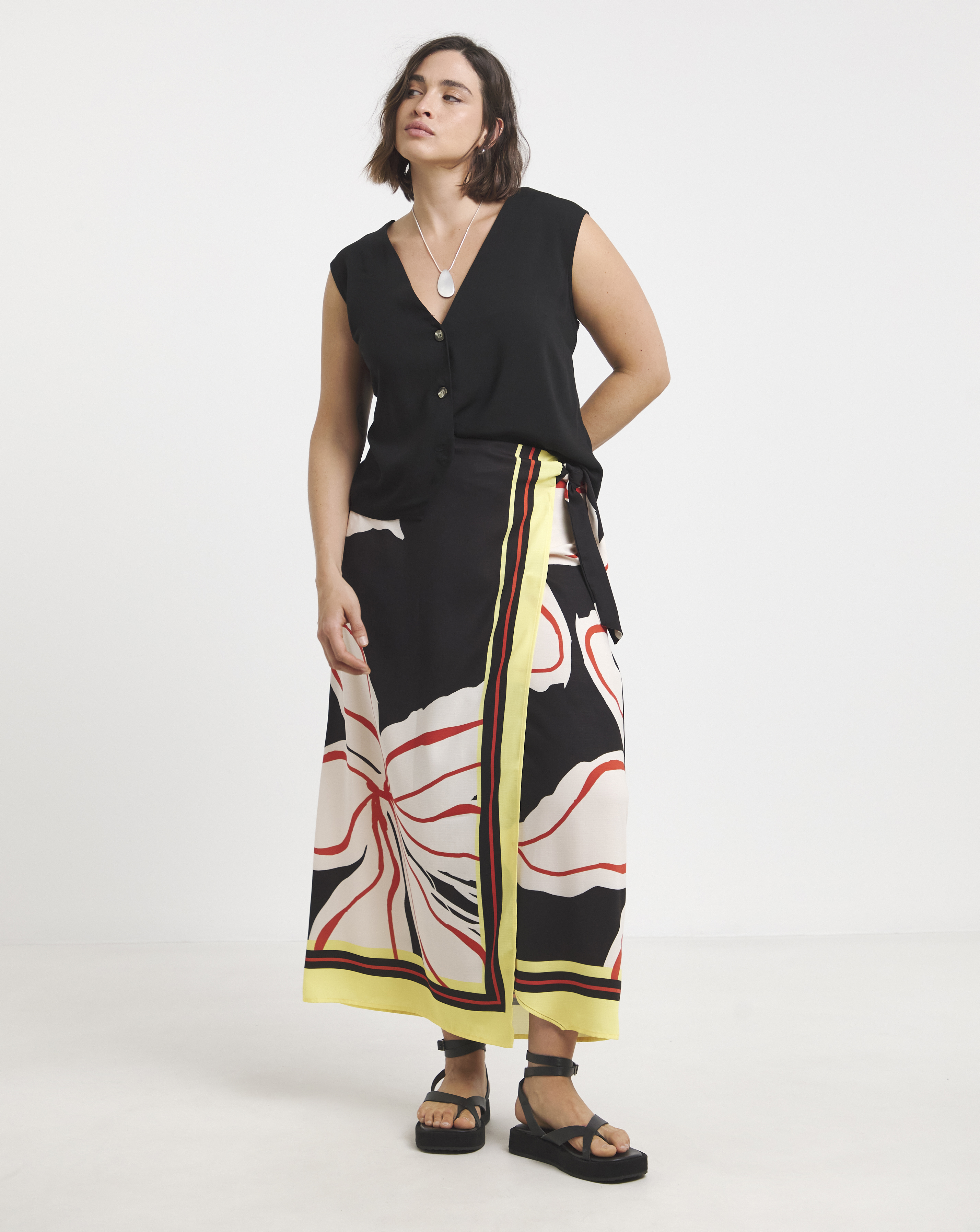 SBE Spun Knot Detail Midaxi Skirt