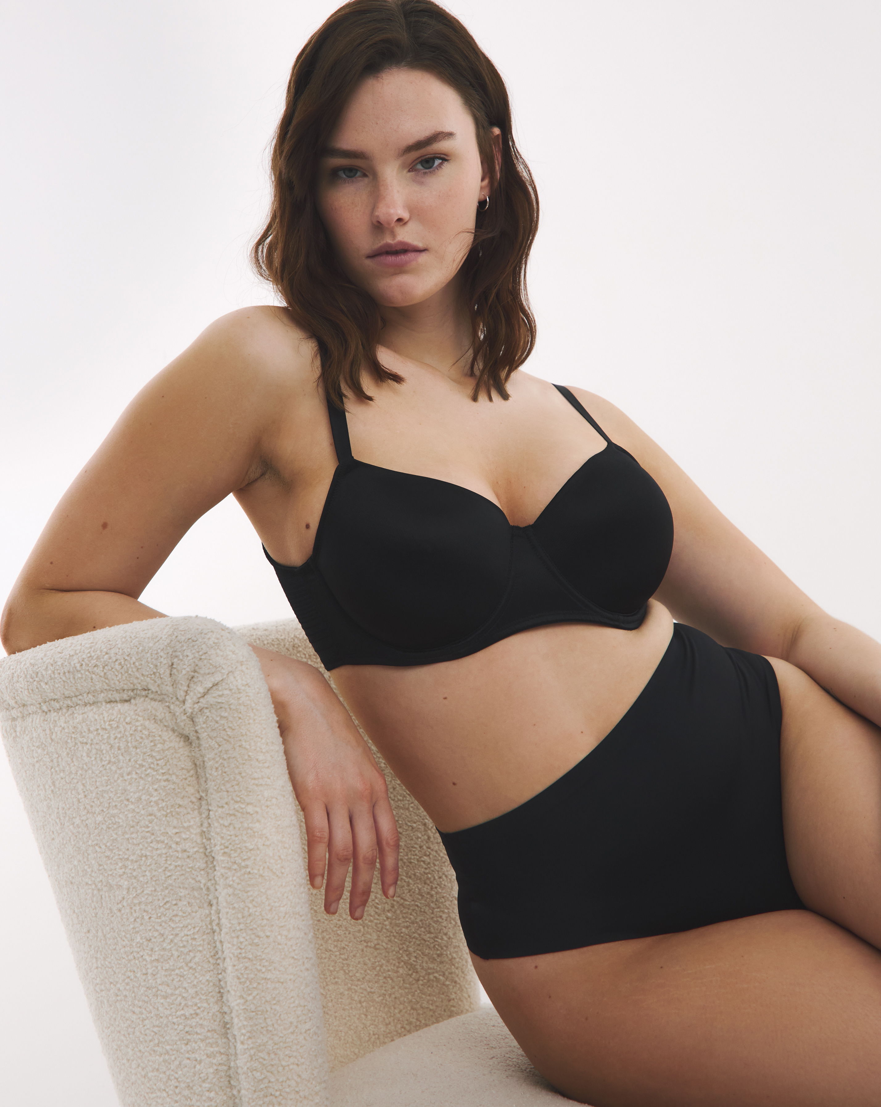 Magisculpt Black No More Back Fat Bra