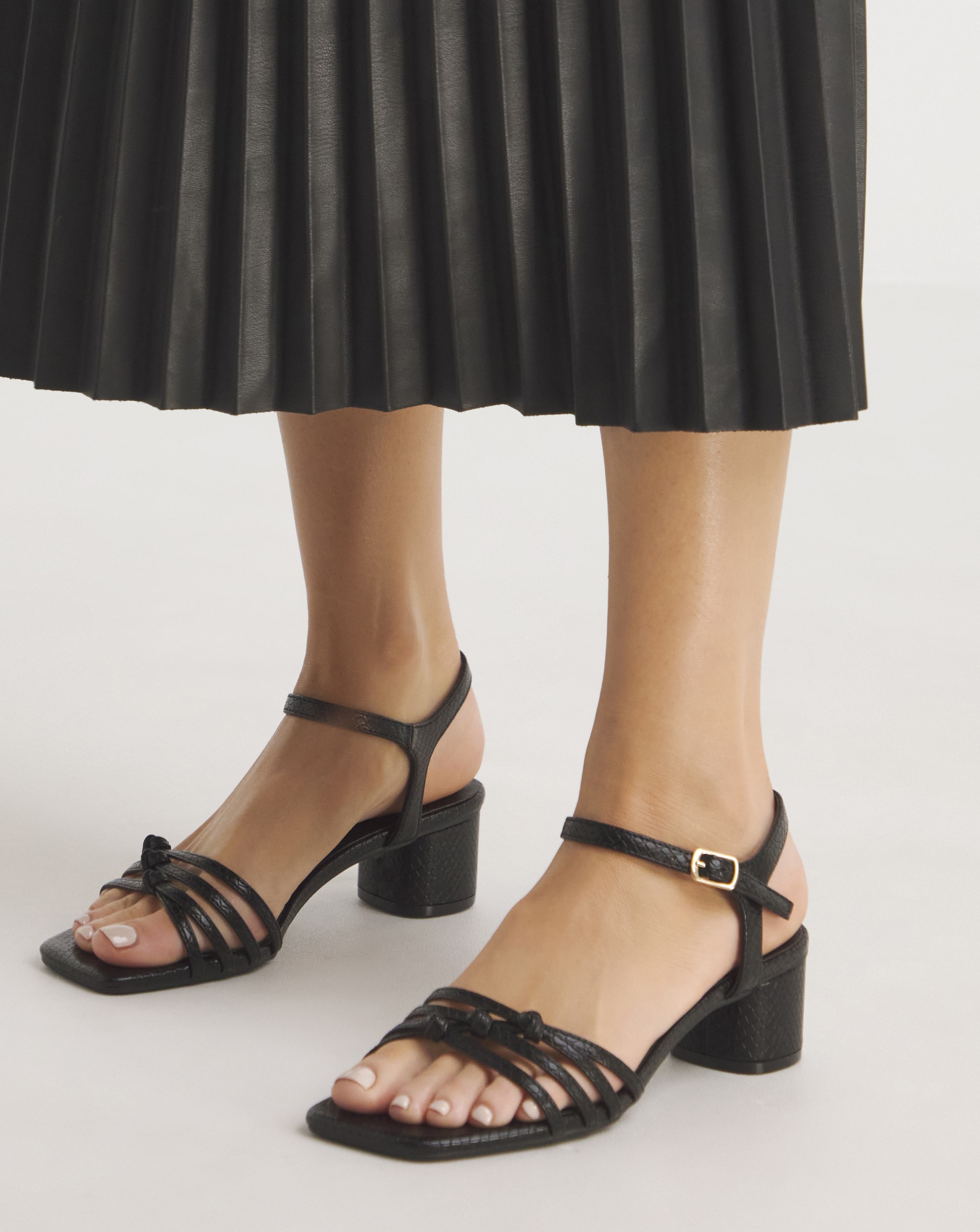 Strappy Flexible Sandal E Fit