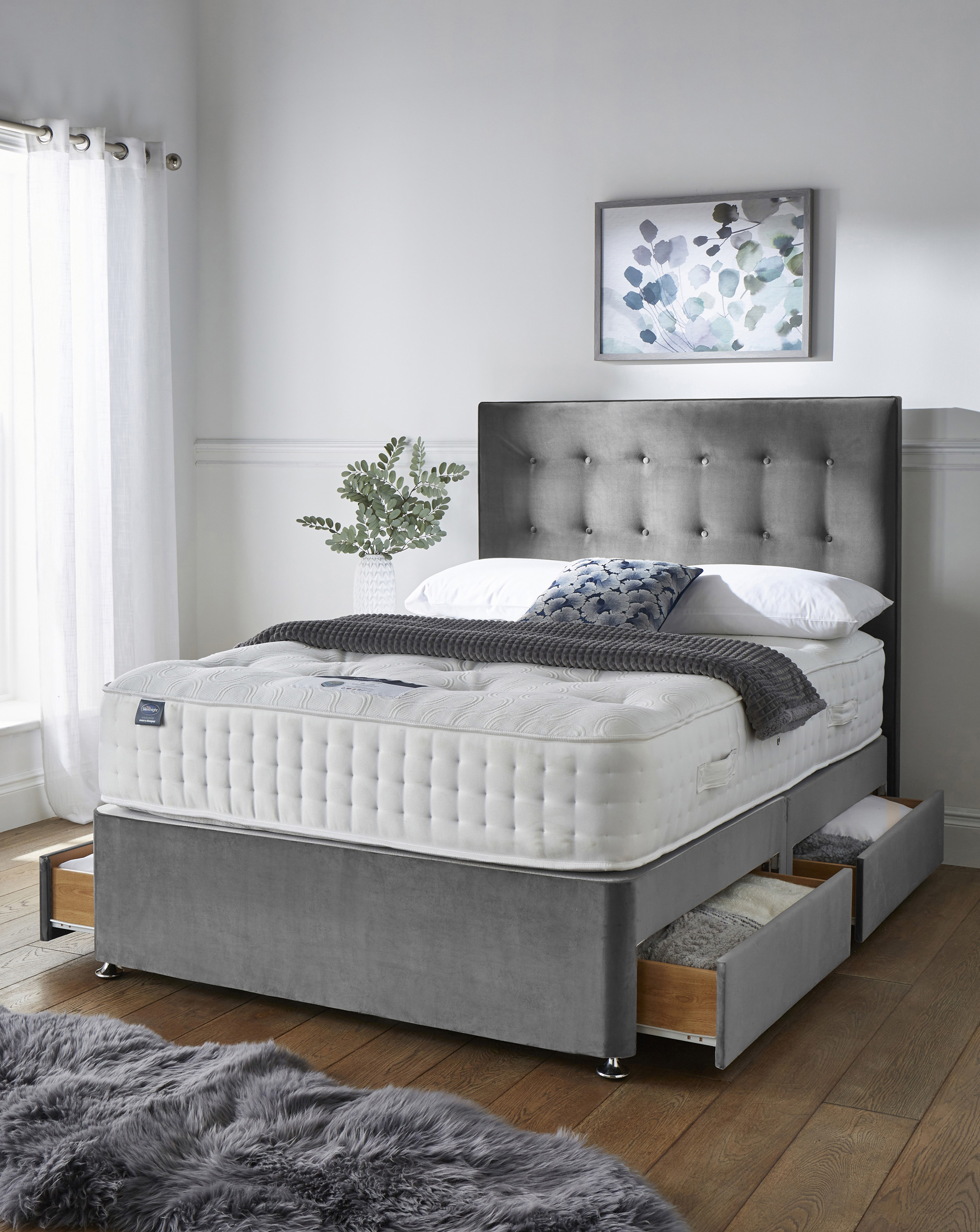 Silentnight 4000 4 Drawer Divanset