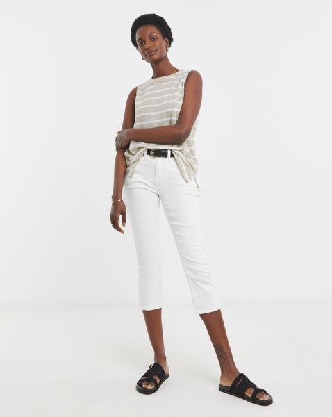 24/7 White Crop Jeans