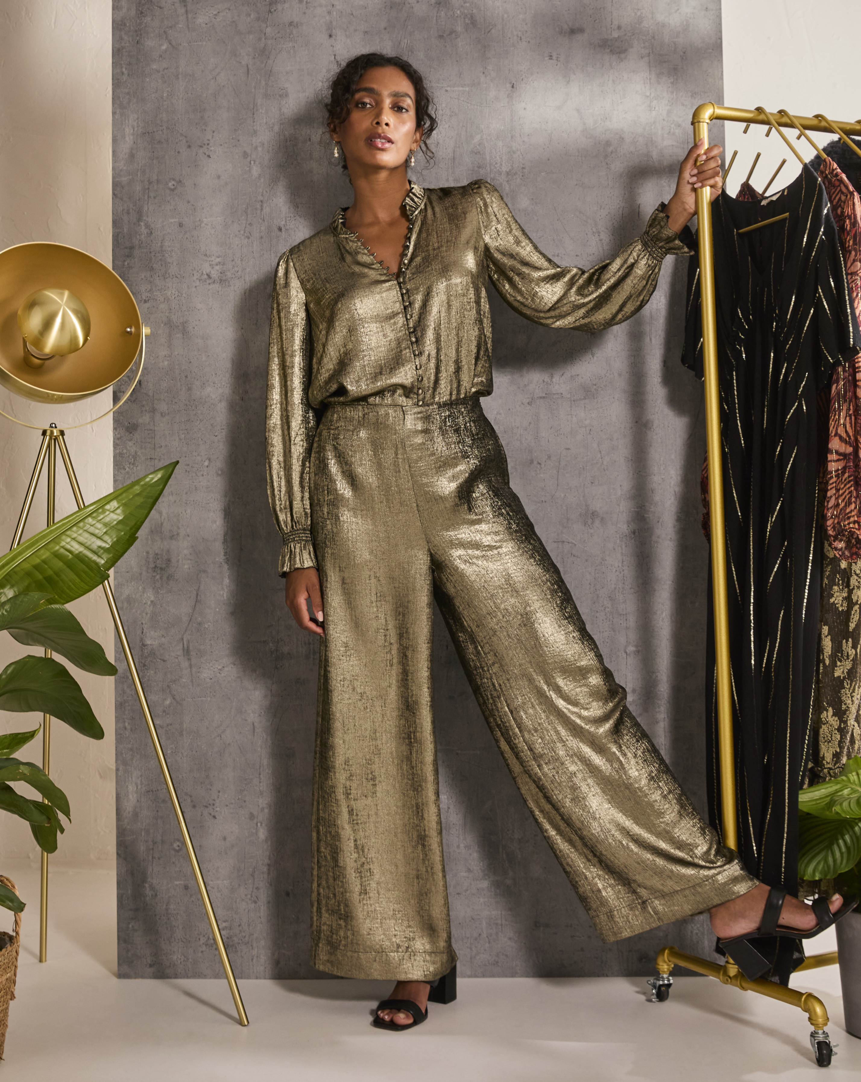 Fatface Gold Sofia Metallic Trouser - Size 22