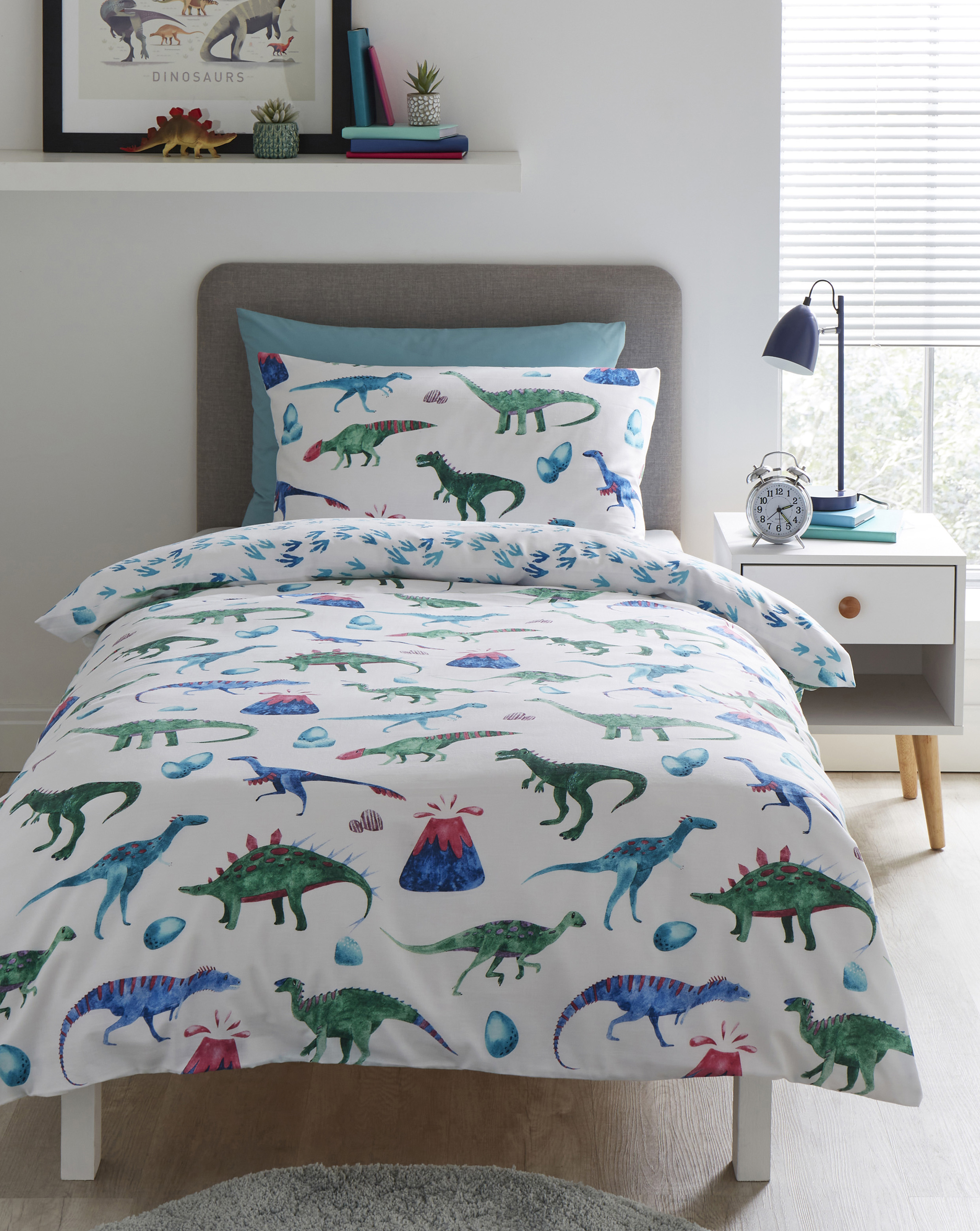 Dino's & Volcano's Reversible Duvet Set