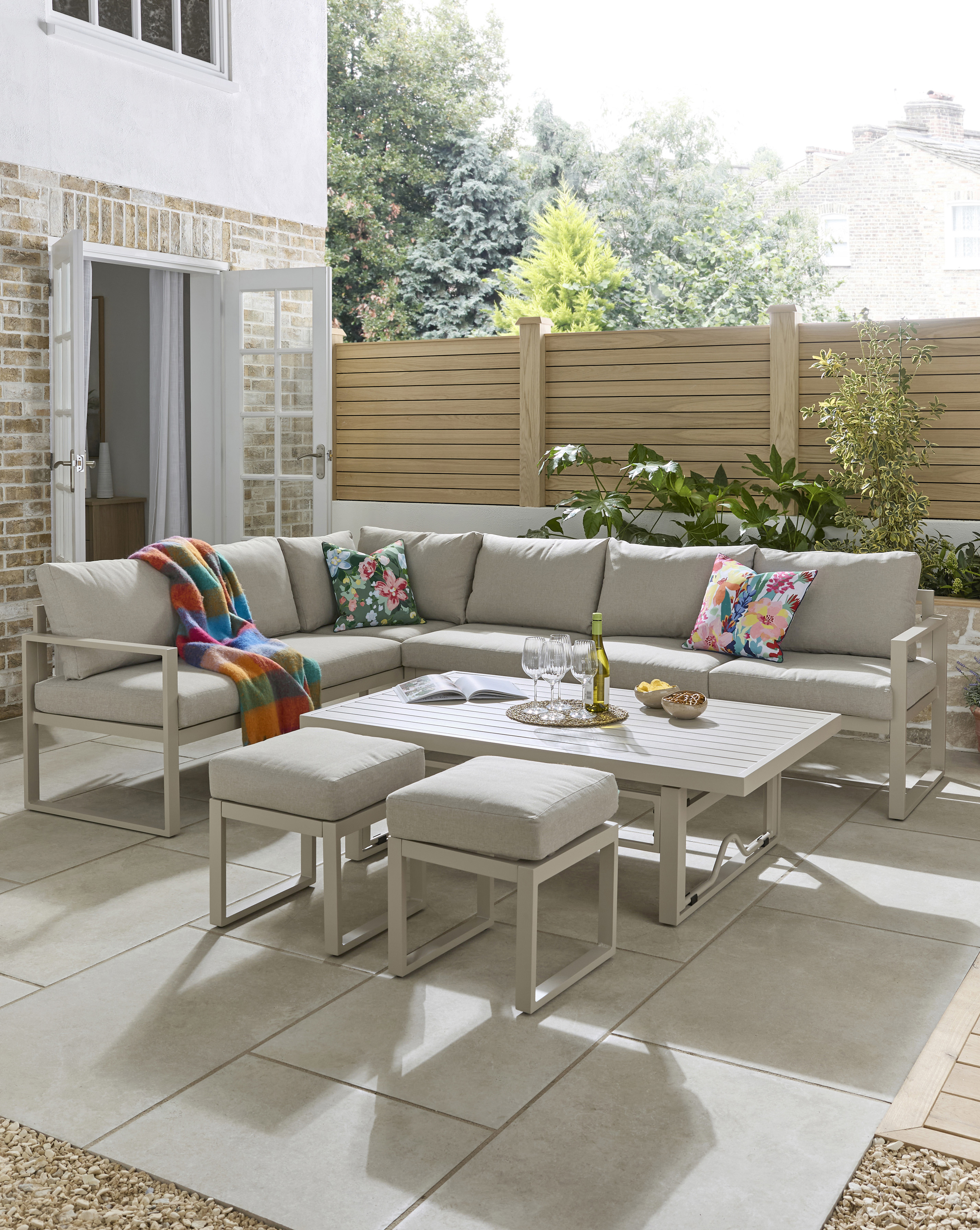 Soho Aluminium Corner Sofa Set