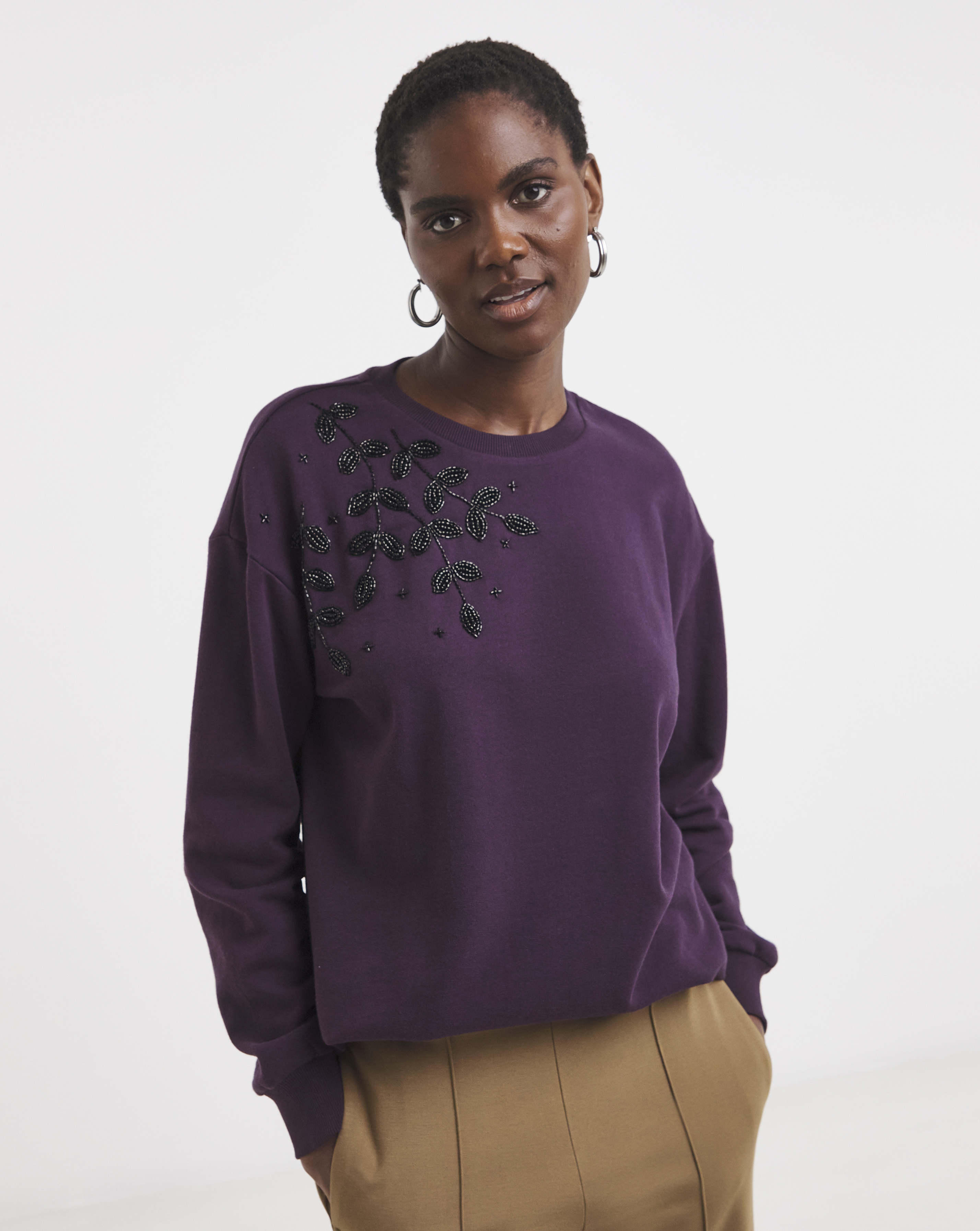 Floral 3D Embellished Sweatshirt