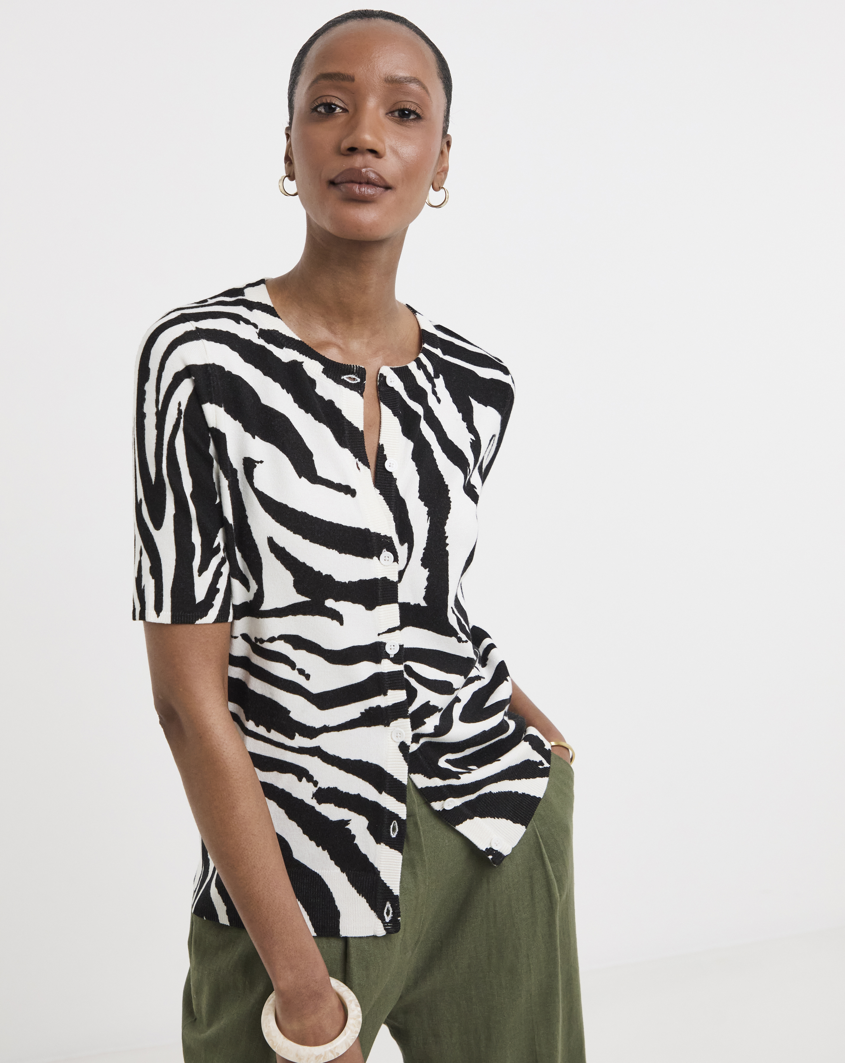 SHORT SLEEVE CARDIGAN
