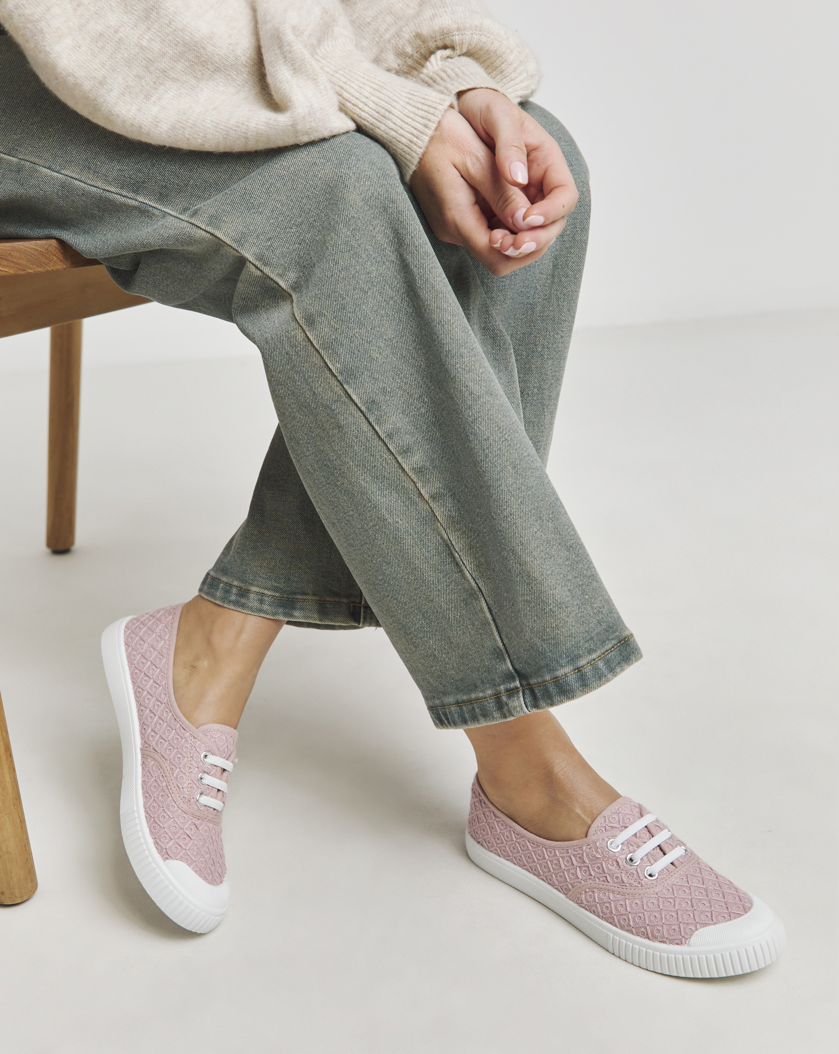 Lace Up Plimsole Standard Fit