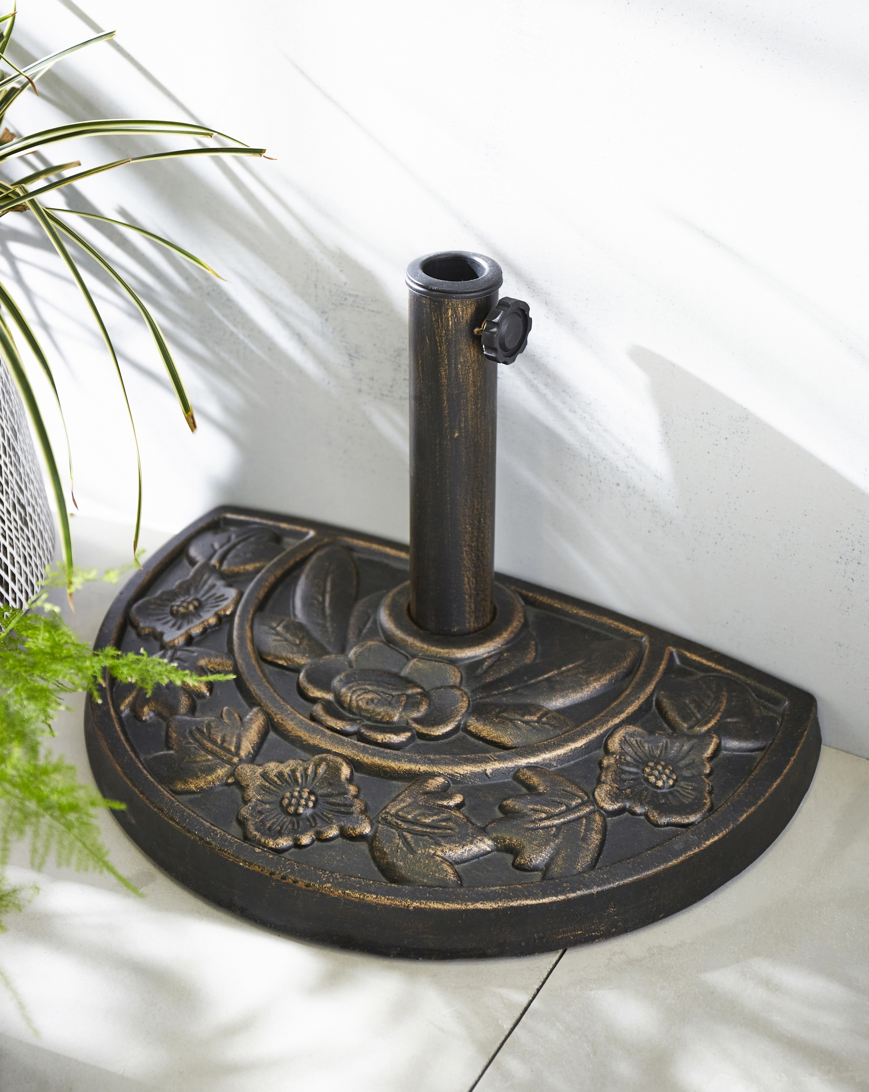 Half Garden Parasol Base
