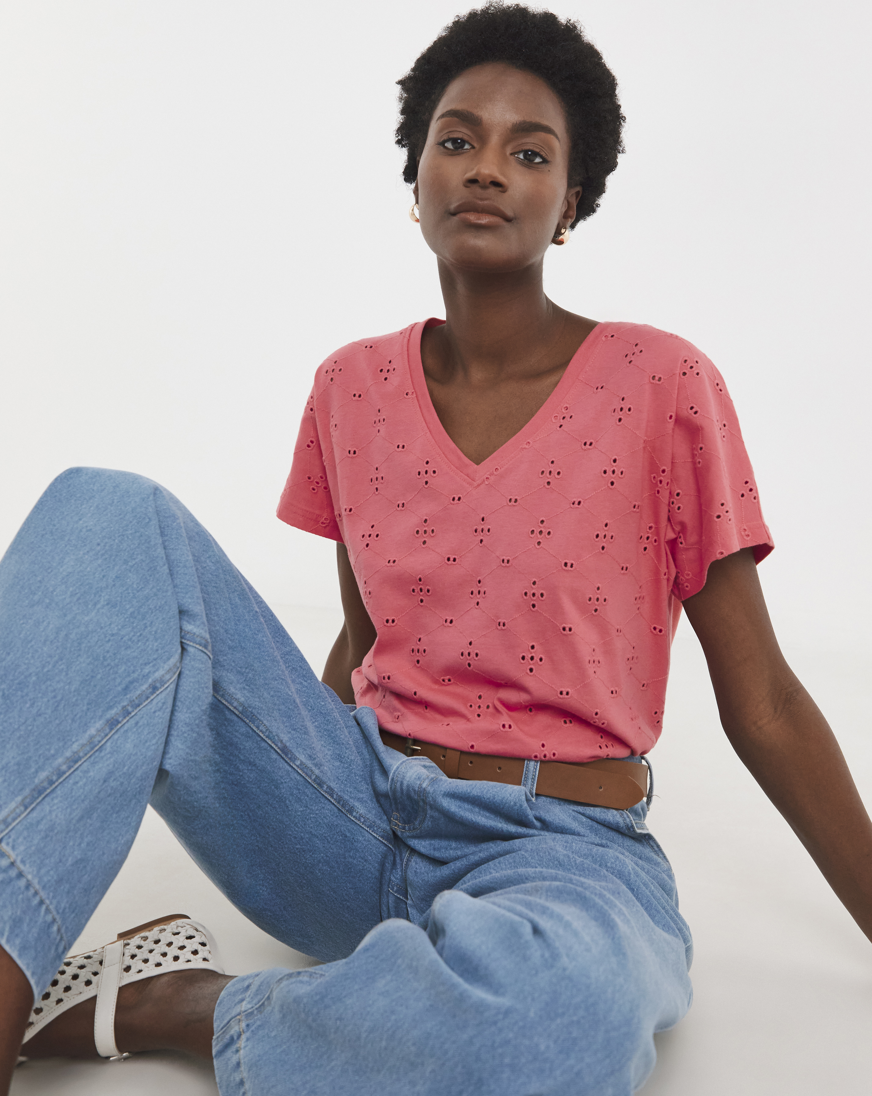 V Neck Broderie Short Sleeve T-Shirt
