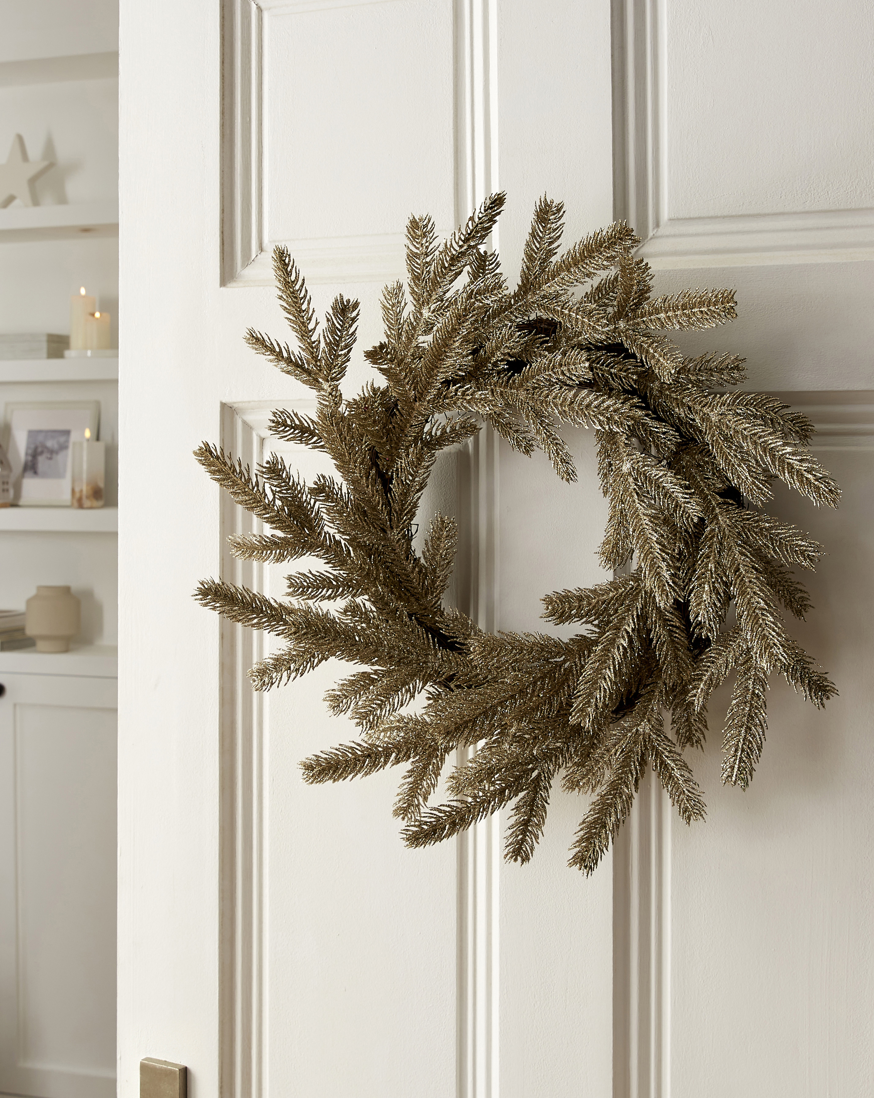 Champagne Glitter Fir Wreath 50cm