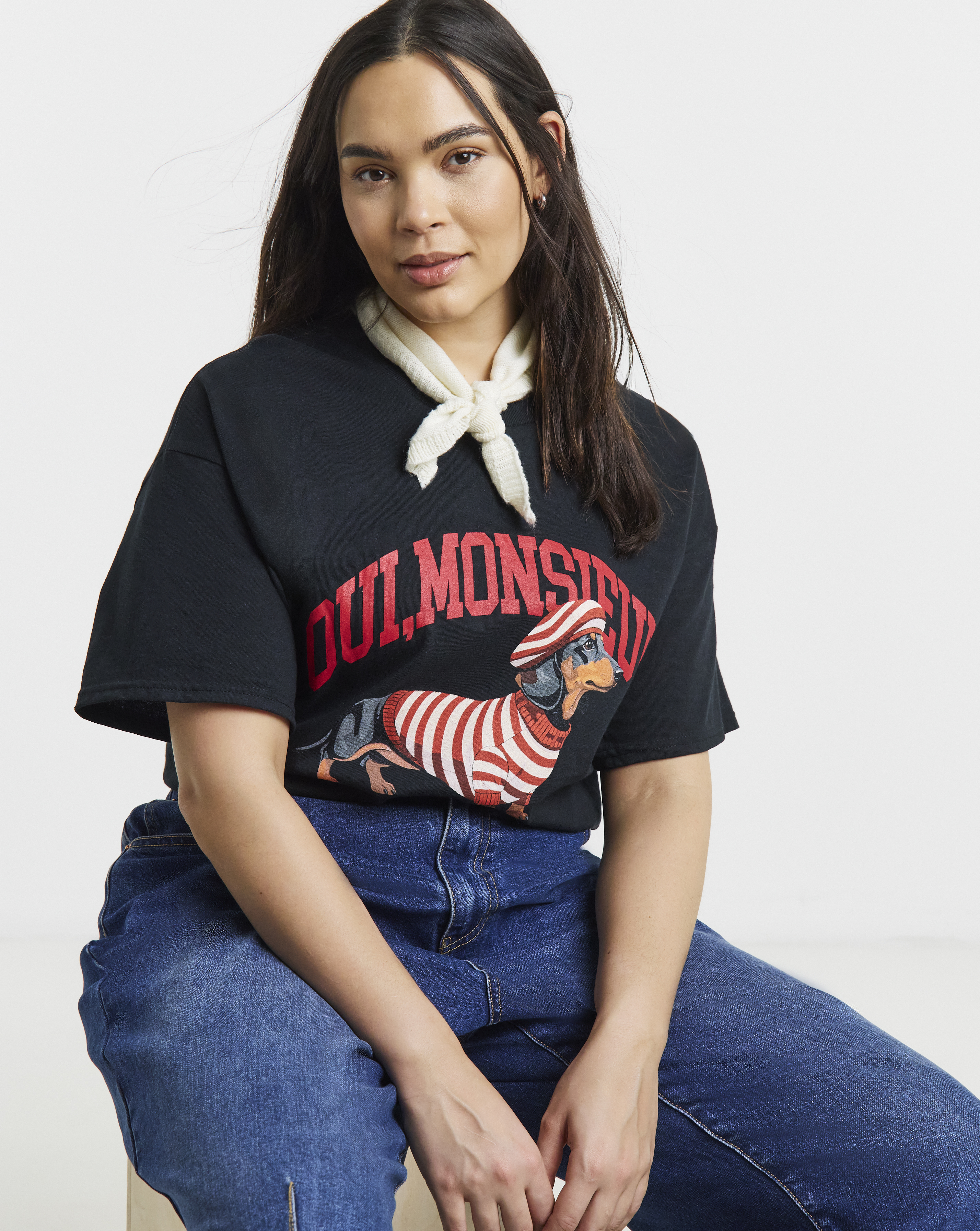 Black Dog Graphic Tee