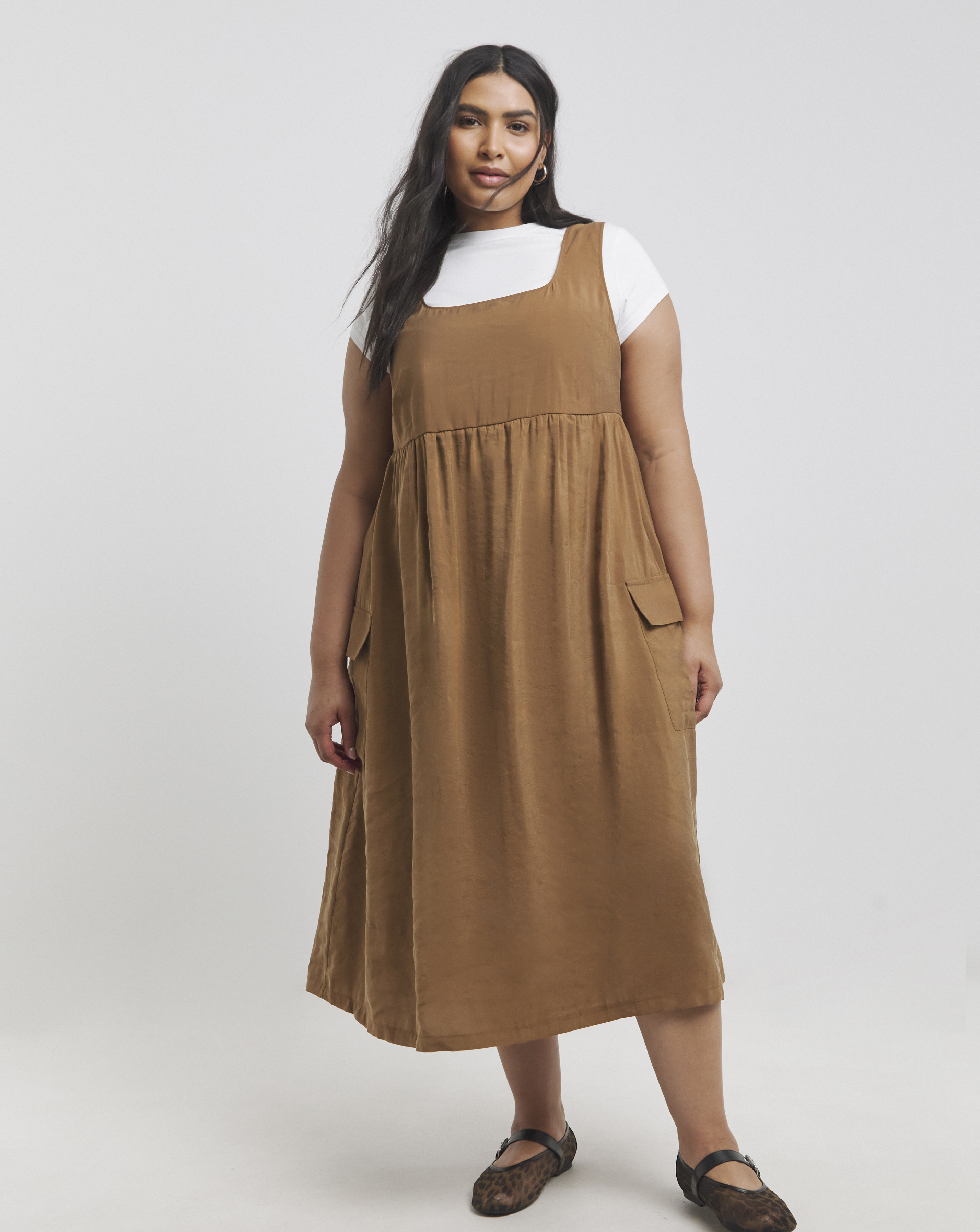 Simply Be - Women's Brown Cargo Utility Midi Dress - Size 14 - Chocolate - 89% Polyester 11% Nylon - Chocolate