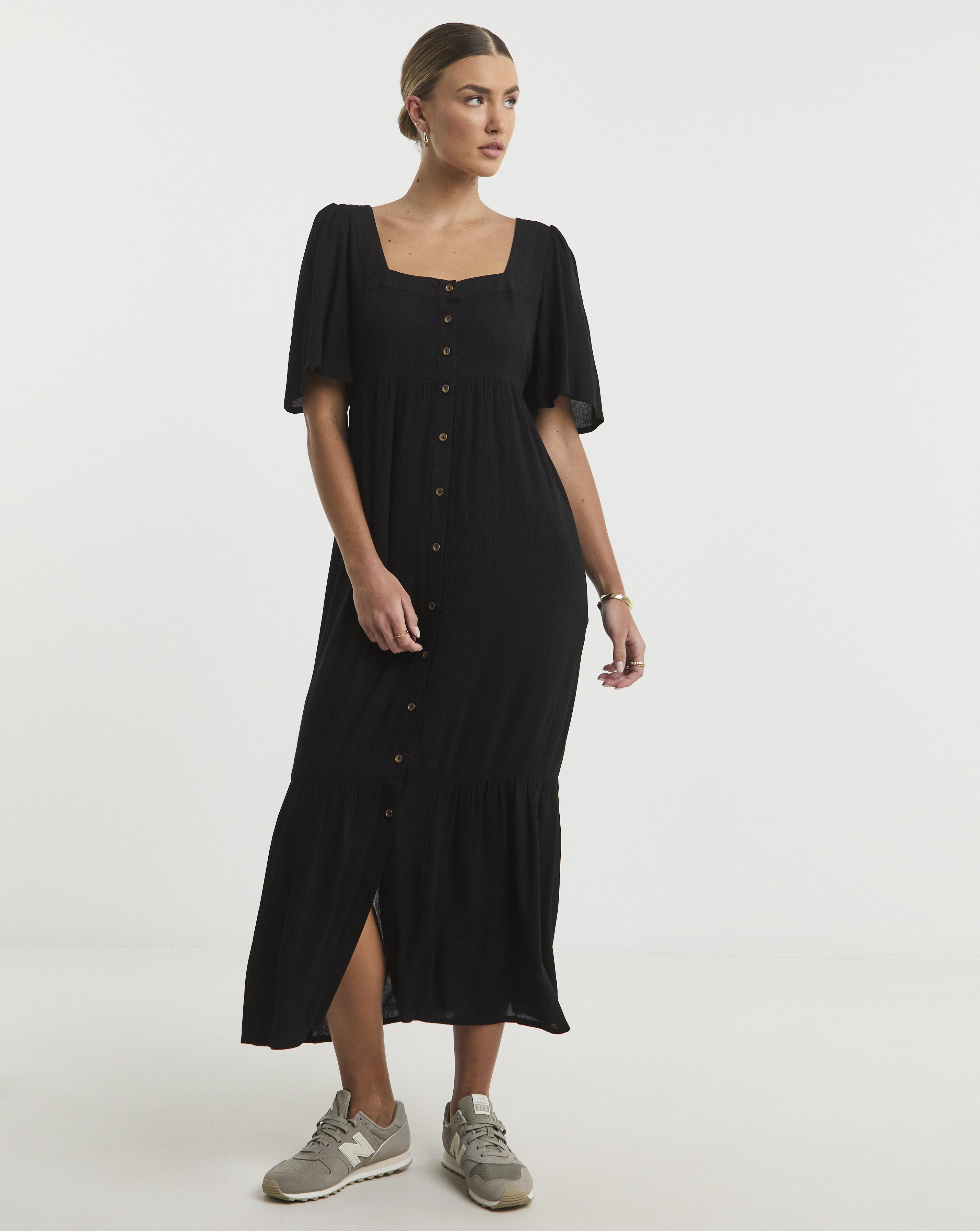 Simply Be - Women's Black Crinkle Maxi Dress - Size 26 - Black - 100% Viscose