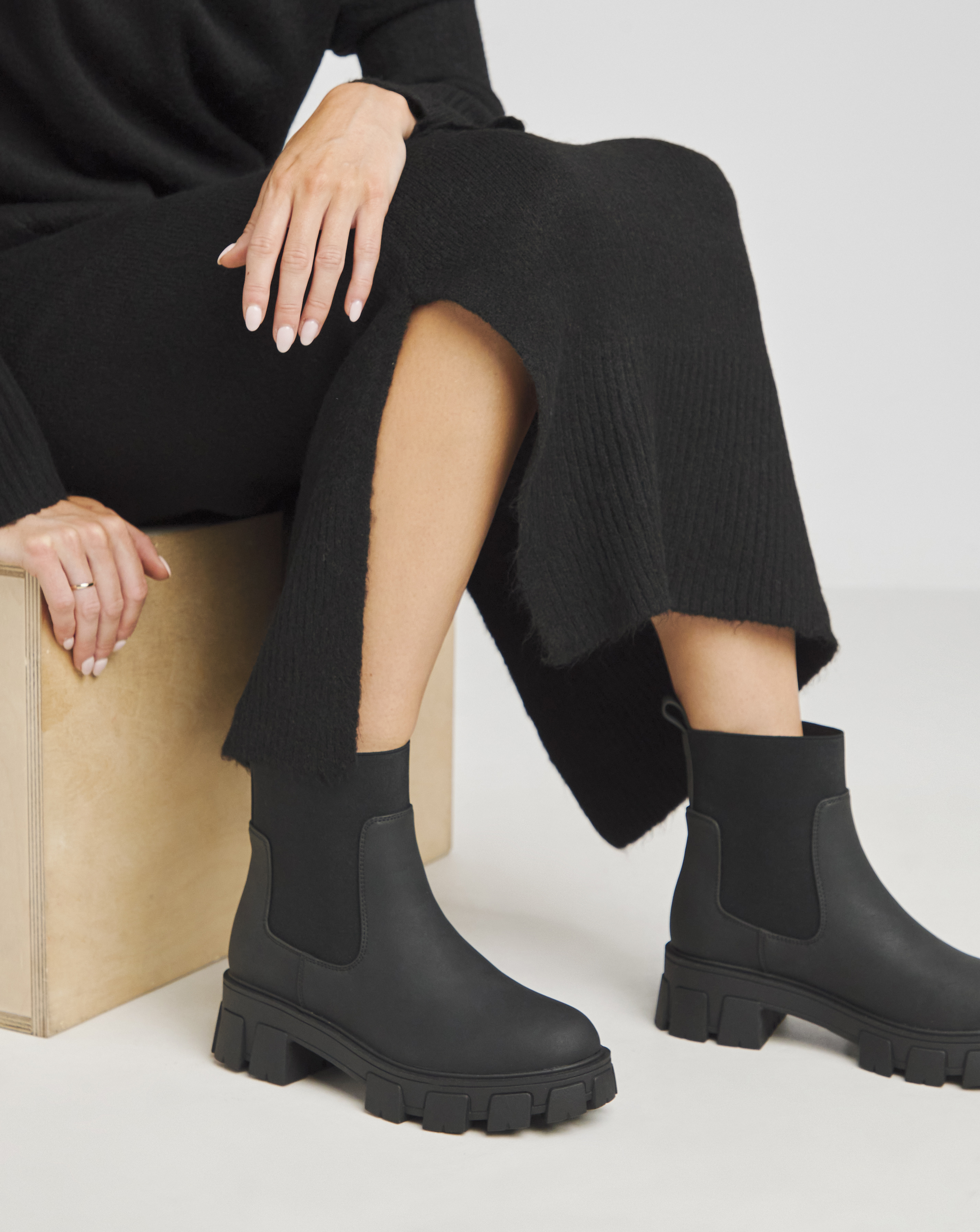 Lug Sole Chelsea Ankle Boot Wide