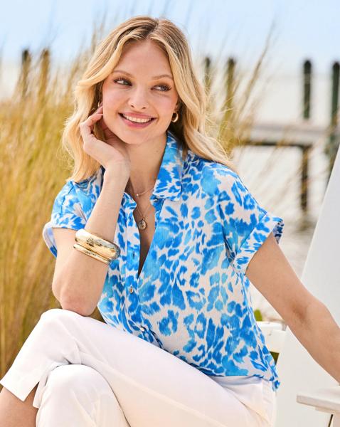 Sosandar Animal Jacquard Shirt